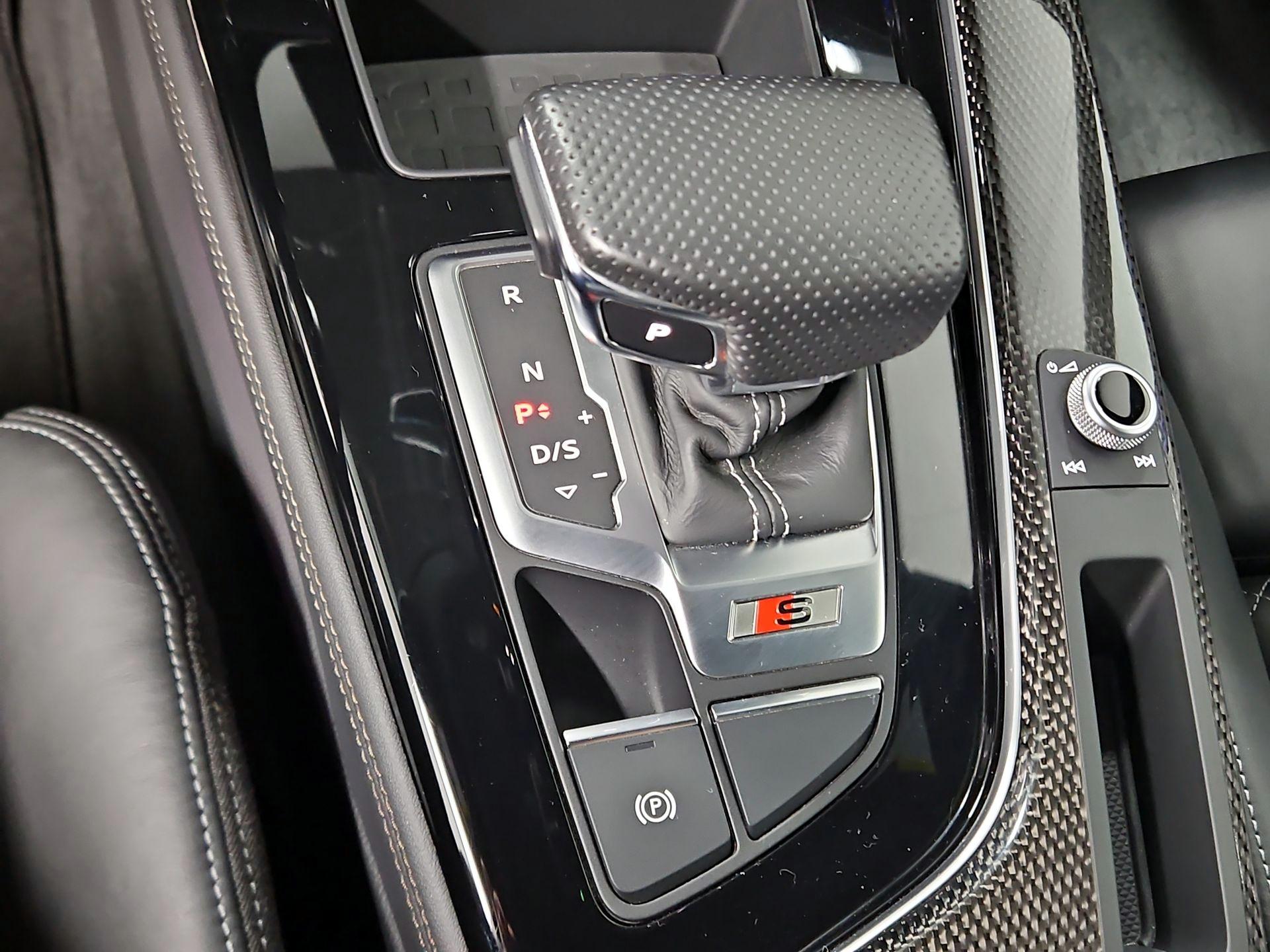 Thumbnail: 2022 Audi S5 - 18