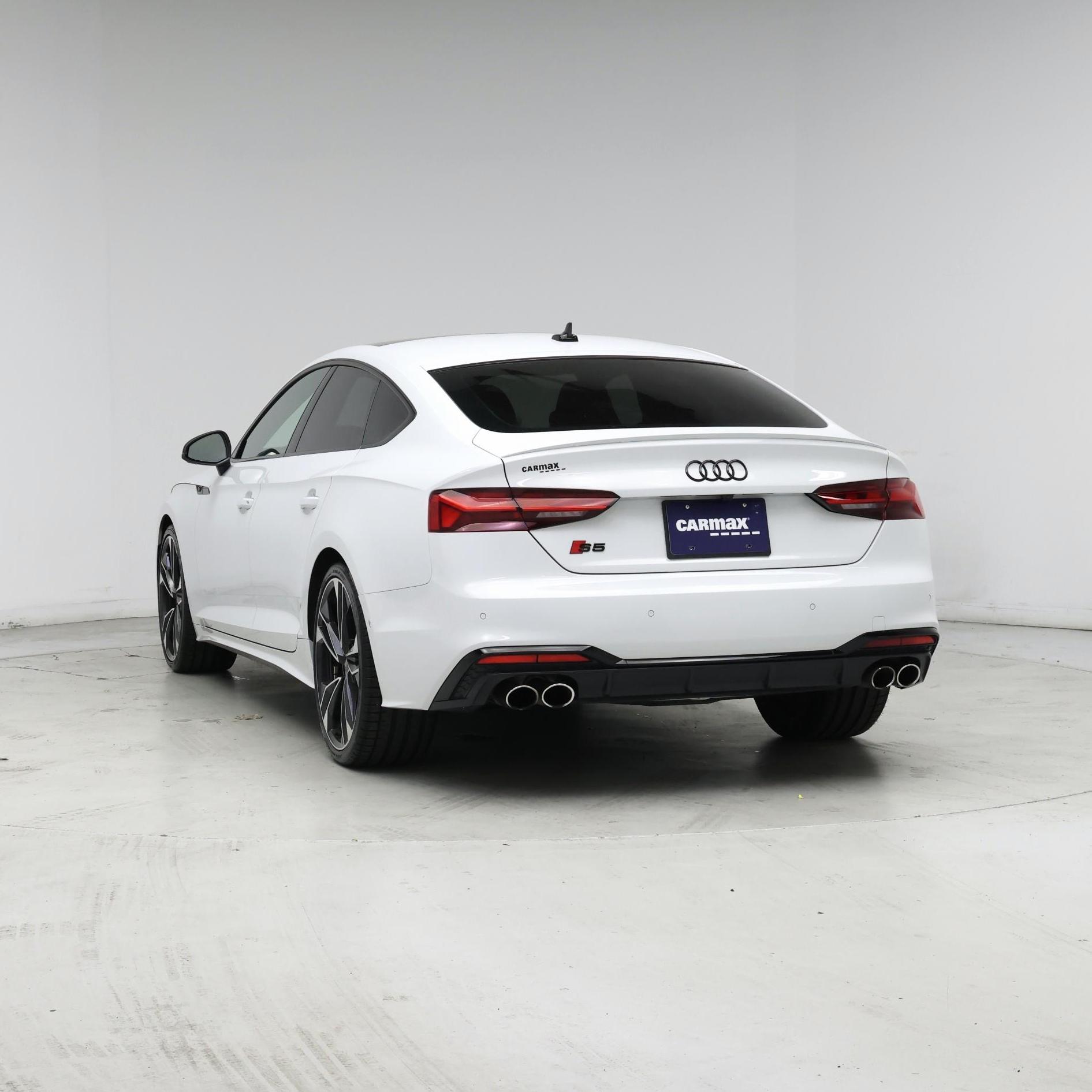 Thumbnail: 2022 Audi S5 - 6