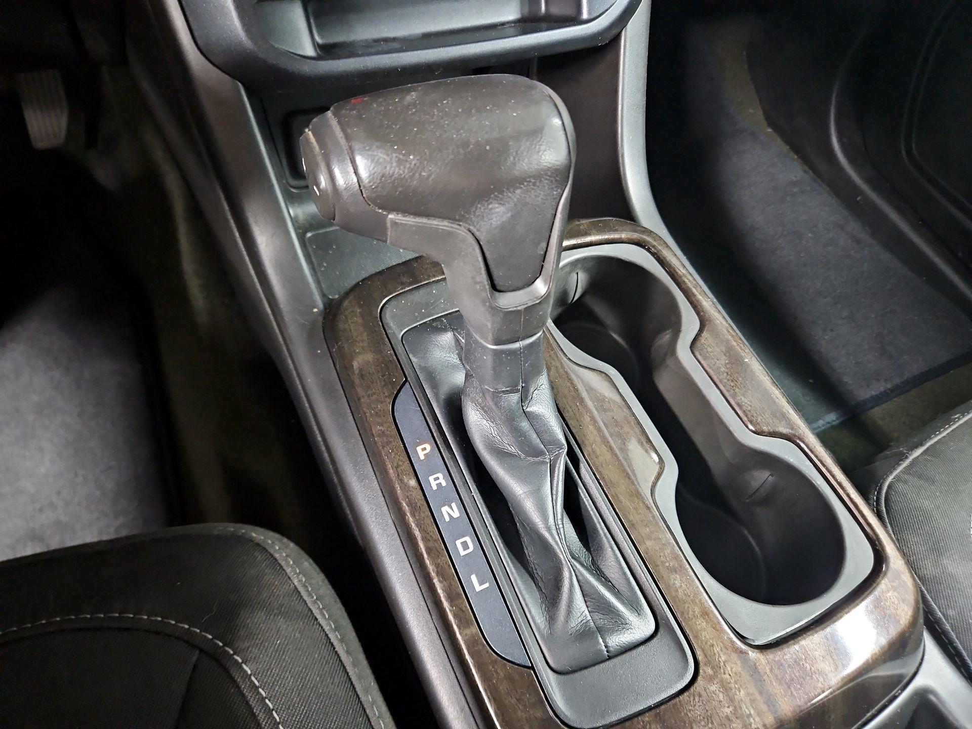 Thumbnail: 2018 GMC Canyon - 17