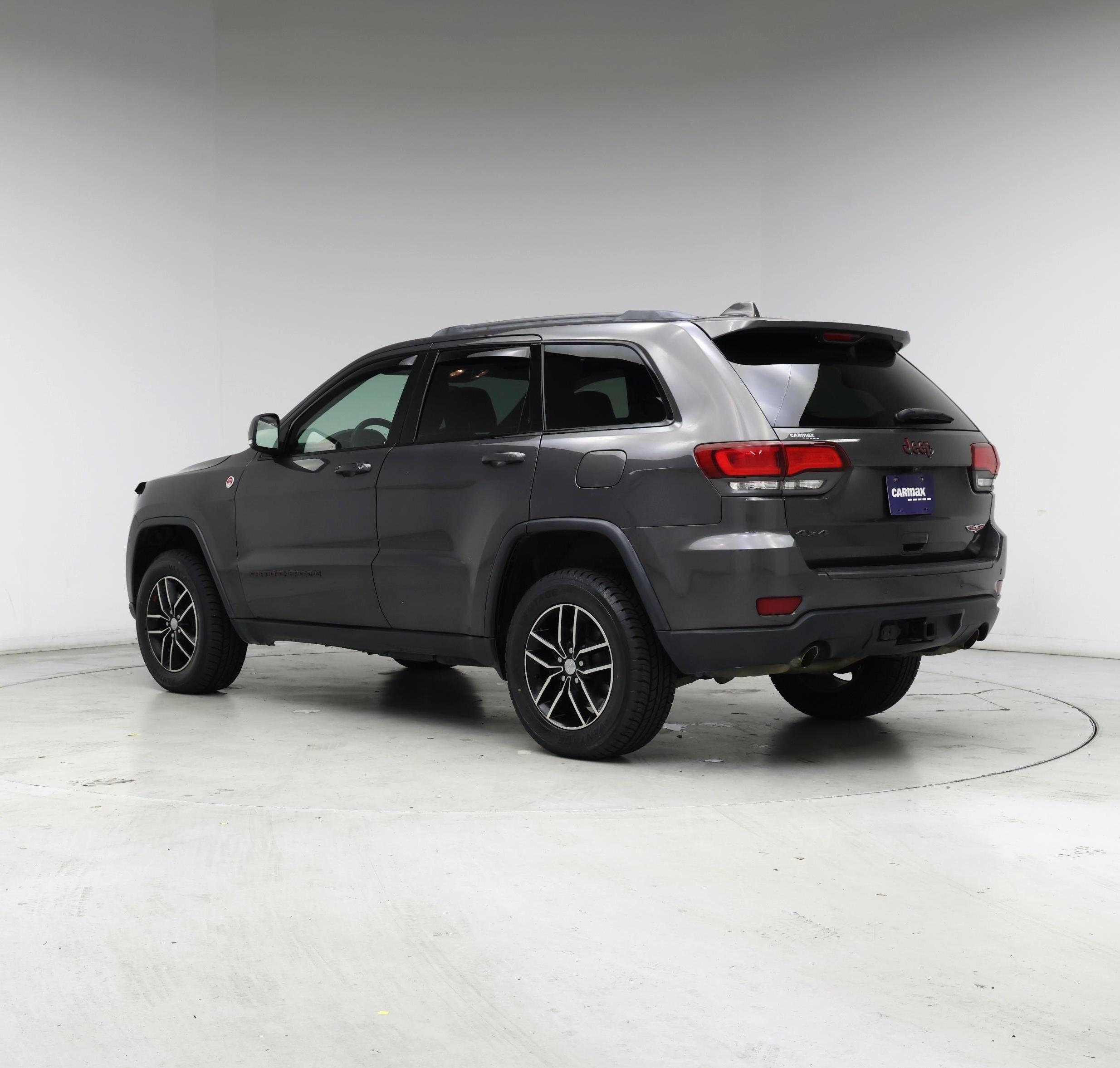 Thumbnail: 2018 Jeep Grand Cherokee - 2