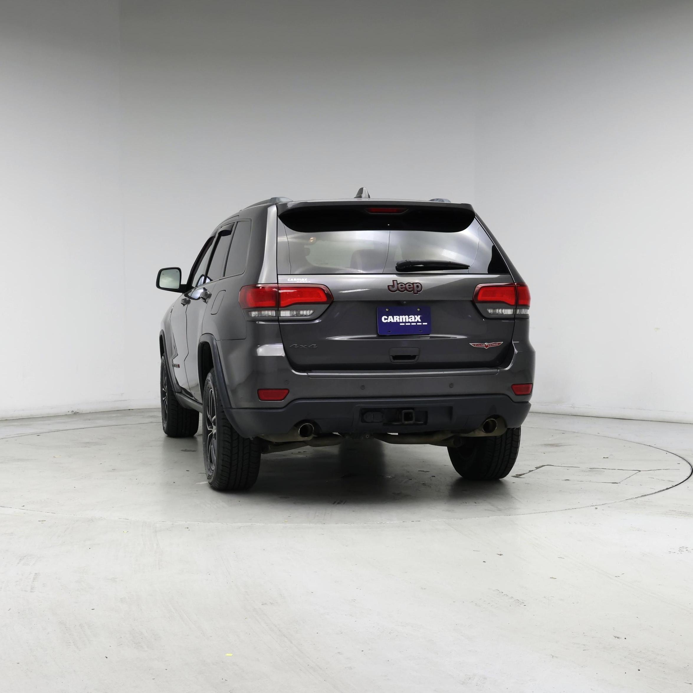 Thumbnail: 2018 Jeep Grand Cherokee - 6