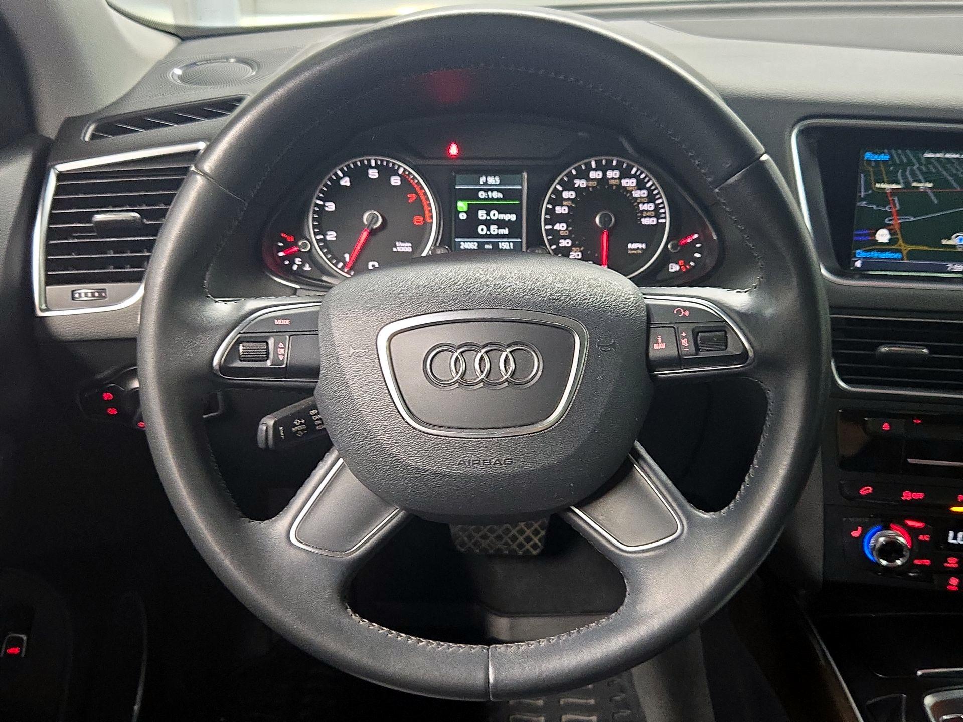 Thumbnail: 2016 Audi Q5 - 10