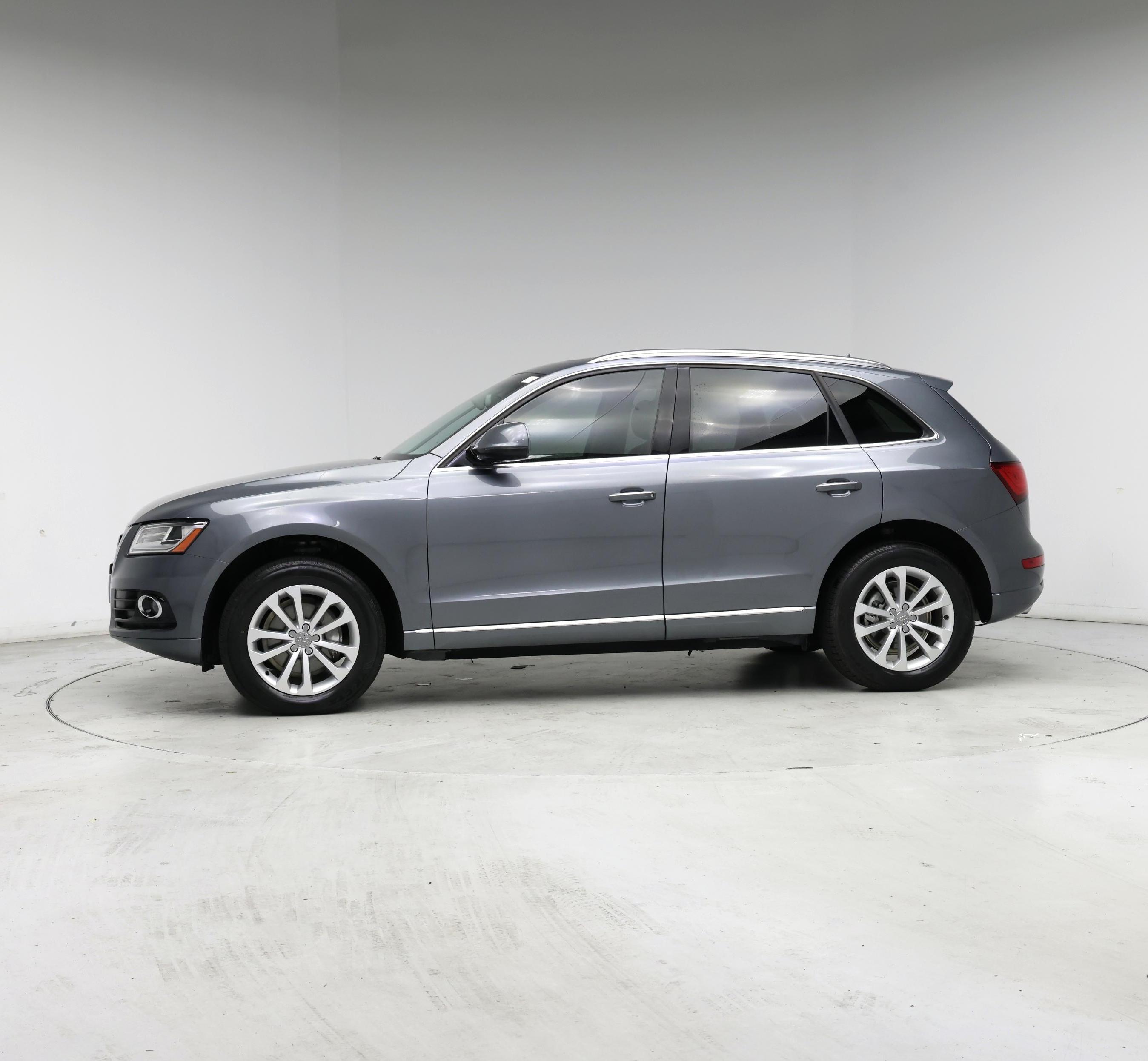 Thumbnail: 2016 Audi Q5 - 3