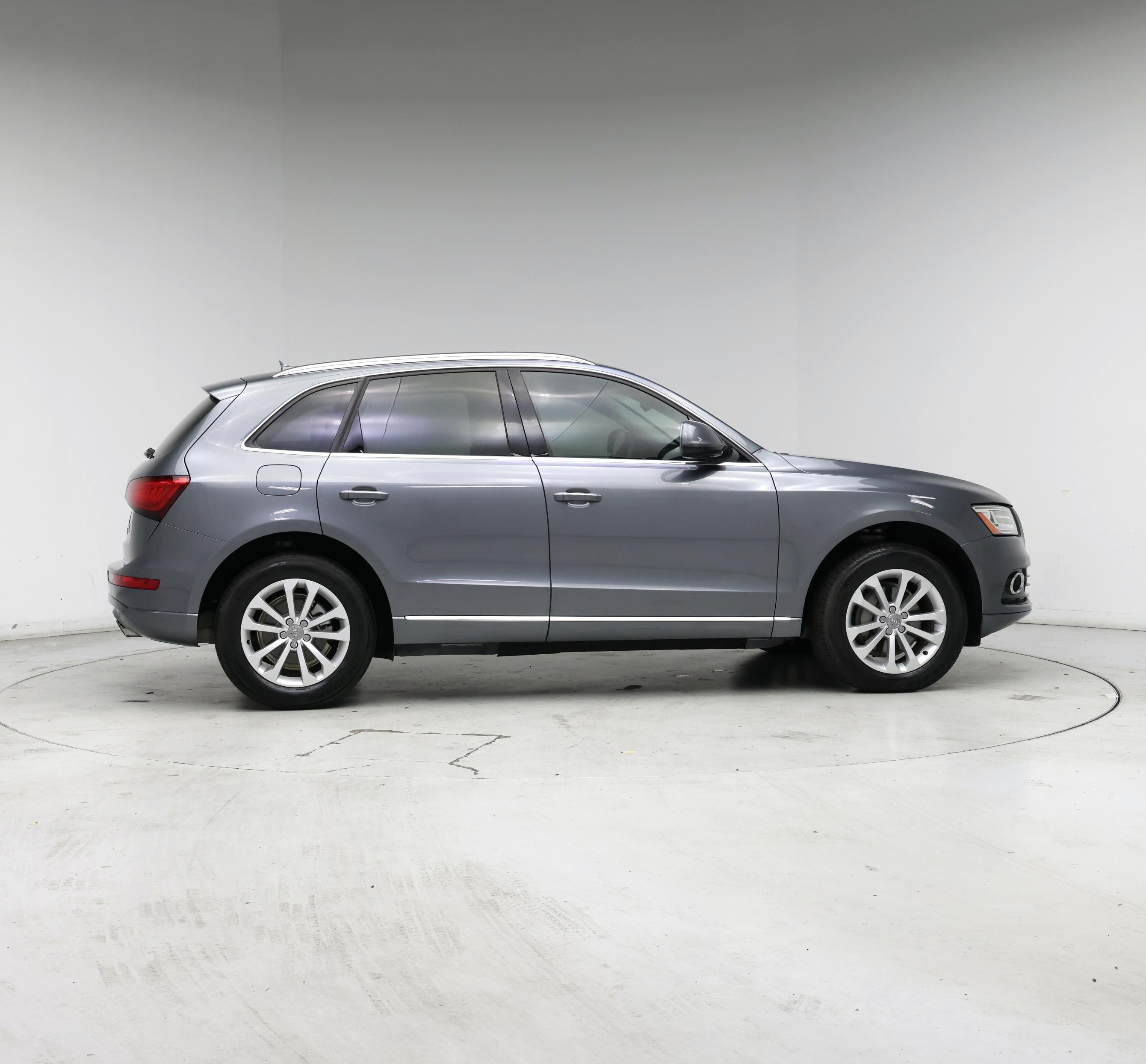 Thumbnail: 2016 Audi Q5 - 7
