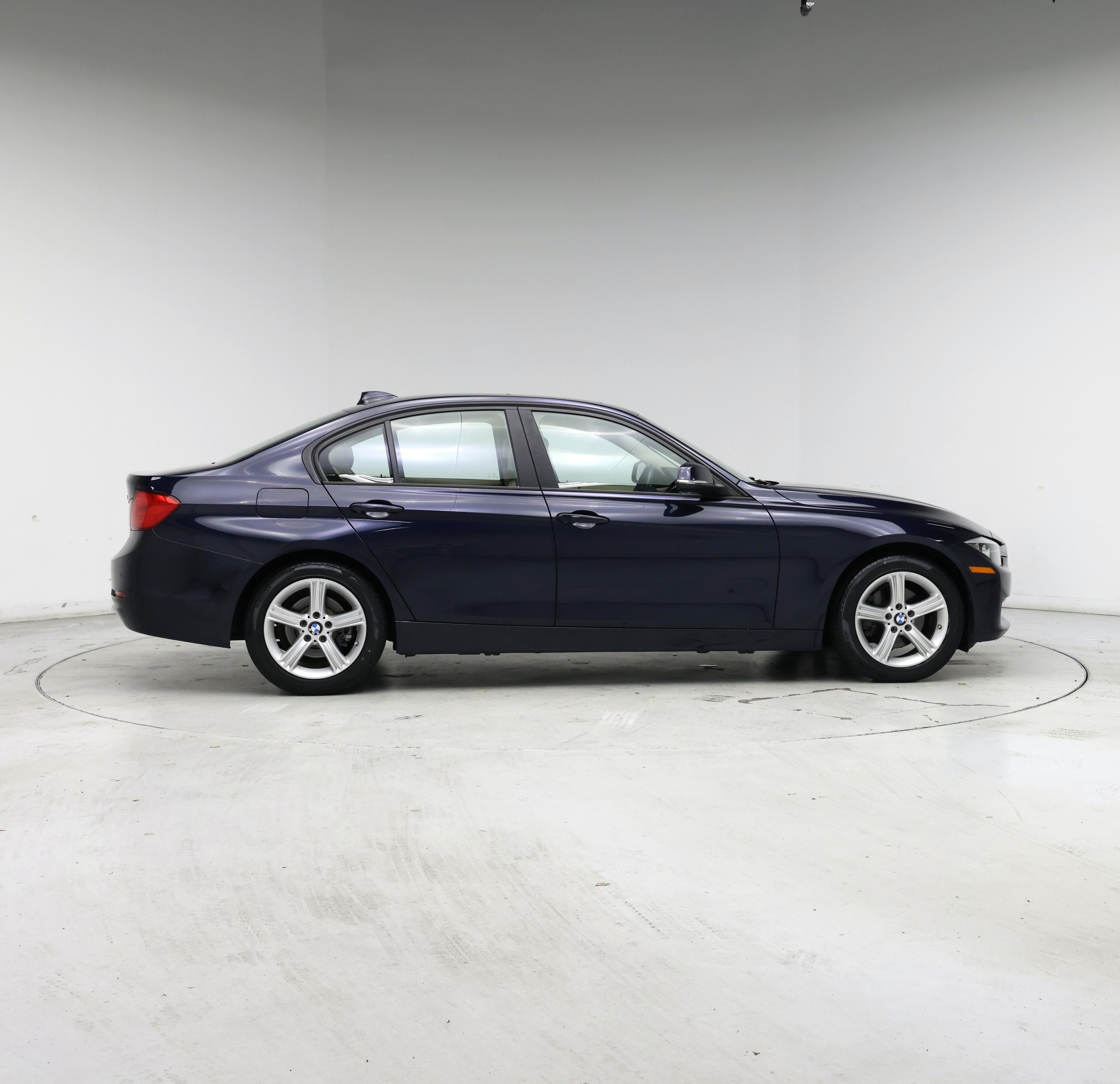 Thumbnail: 2015 BMW 3 Series - 7