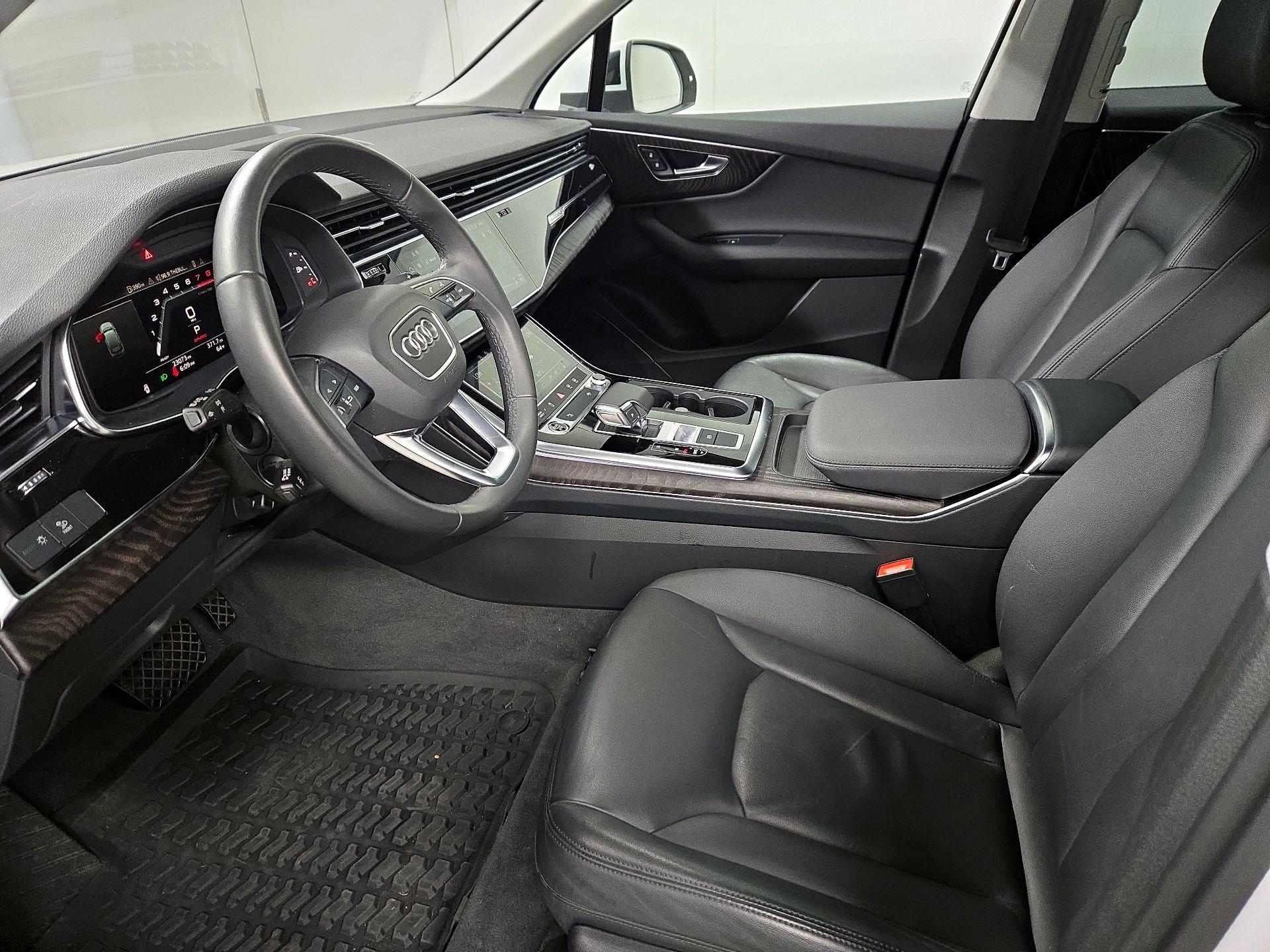 Thumbnail: 2022 Audi Q7 - 11