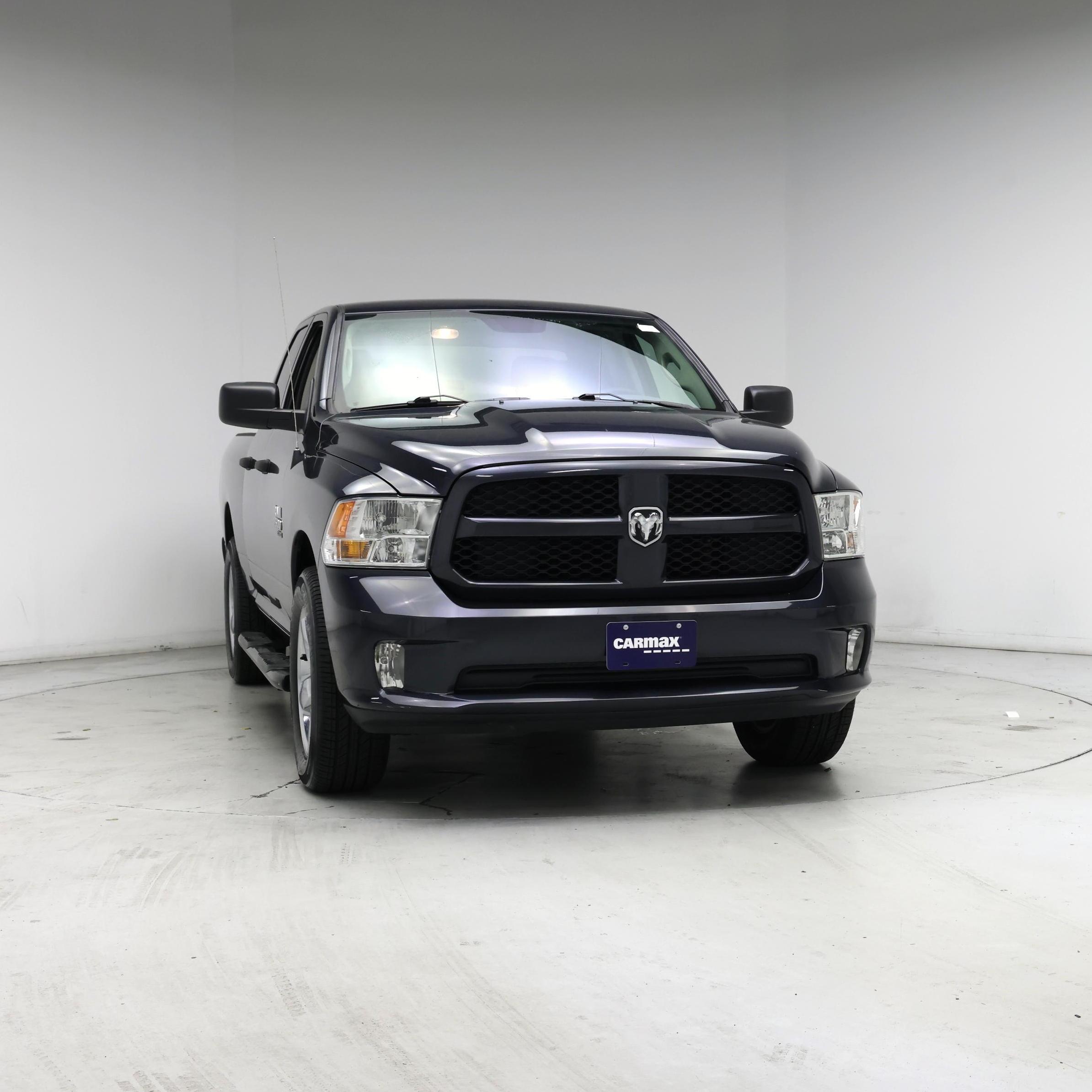 Thumbnail: 2019 RAM 1500 Classic - 5