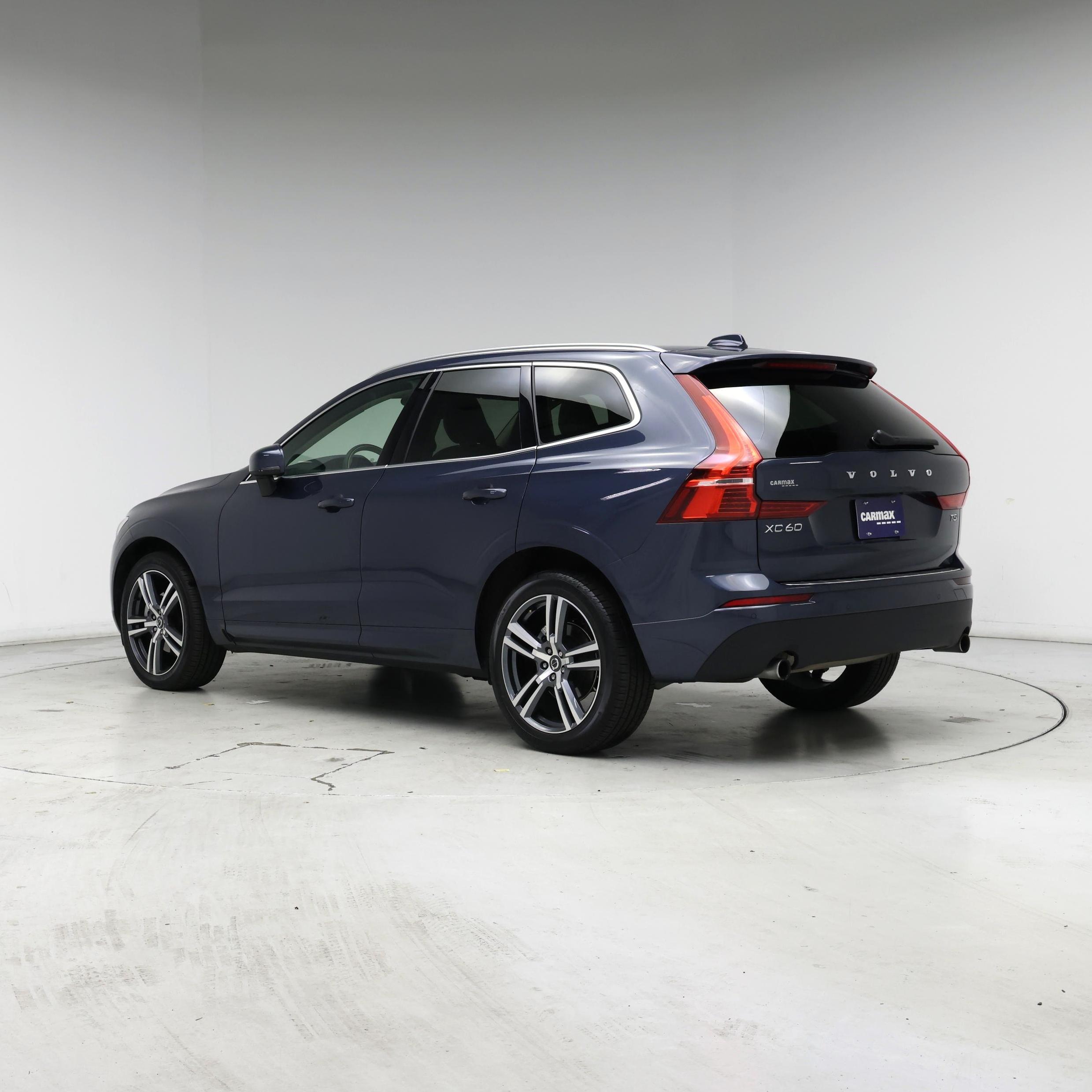 Thumbnail: 2021 Volvo XC60 - 2