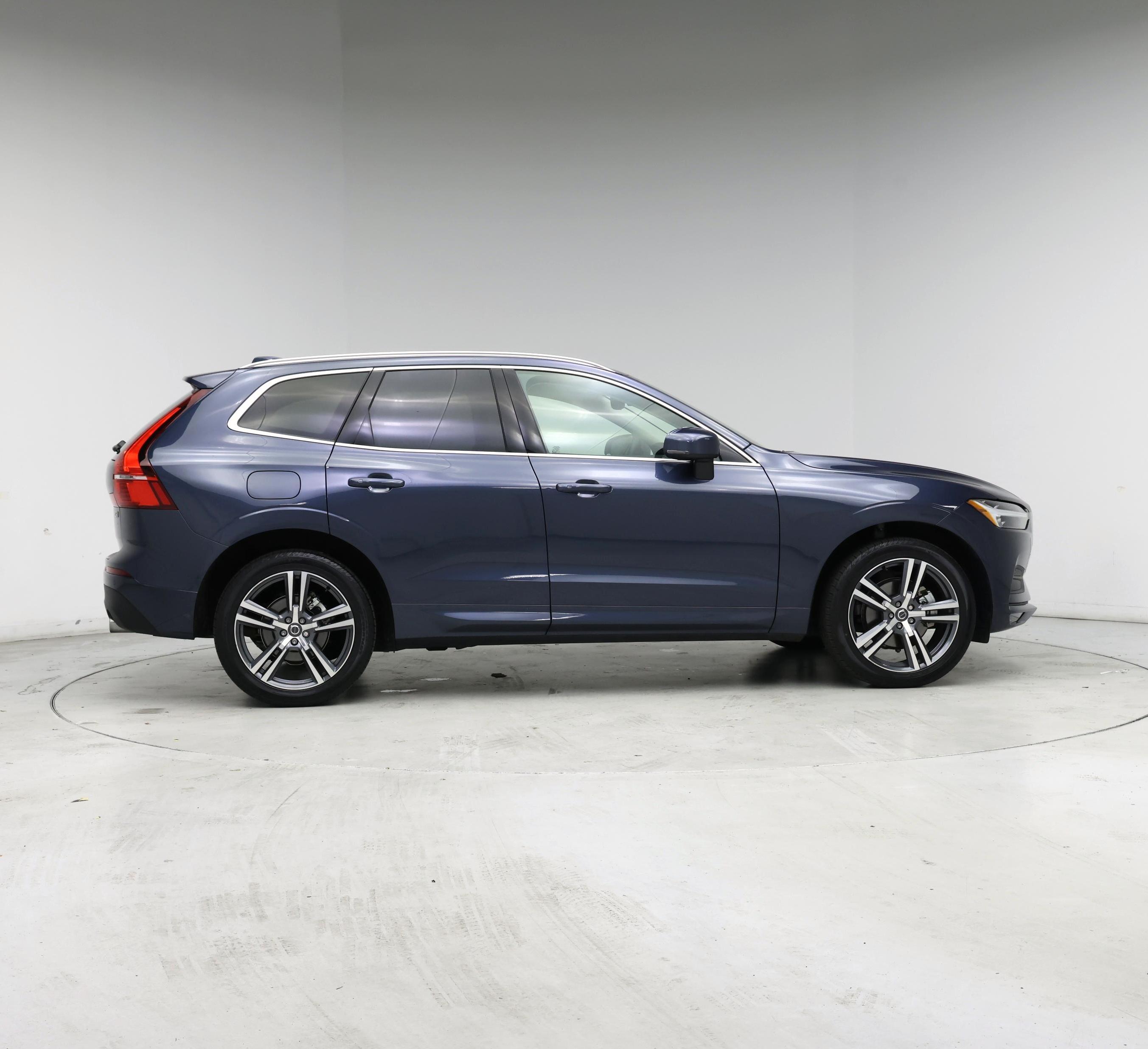 Thumbnail: 2021 Volvo XC60 - 7