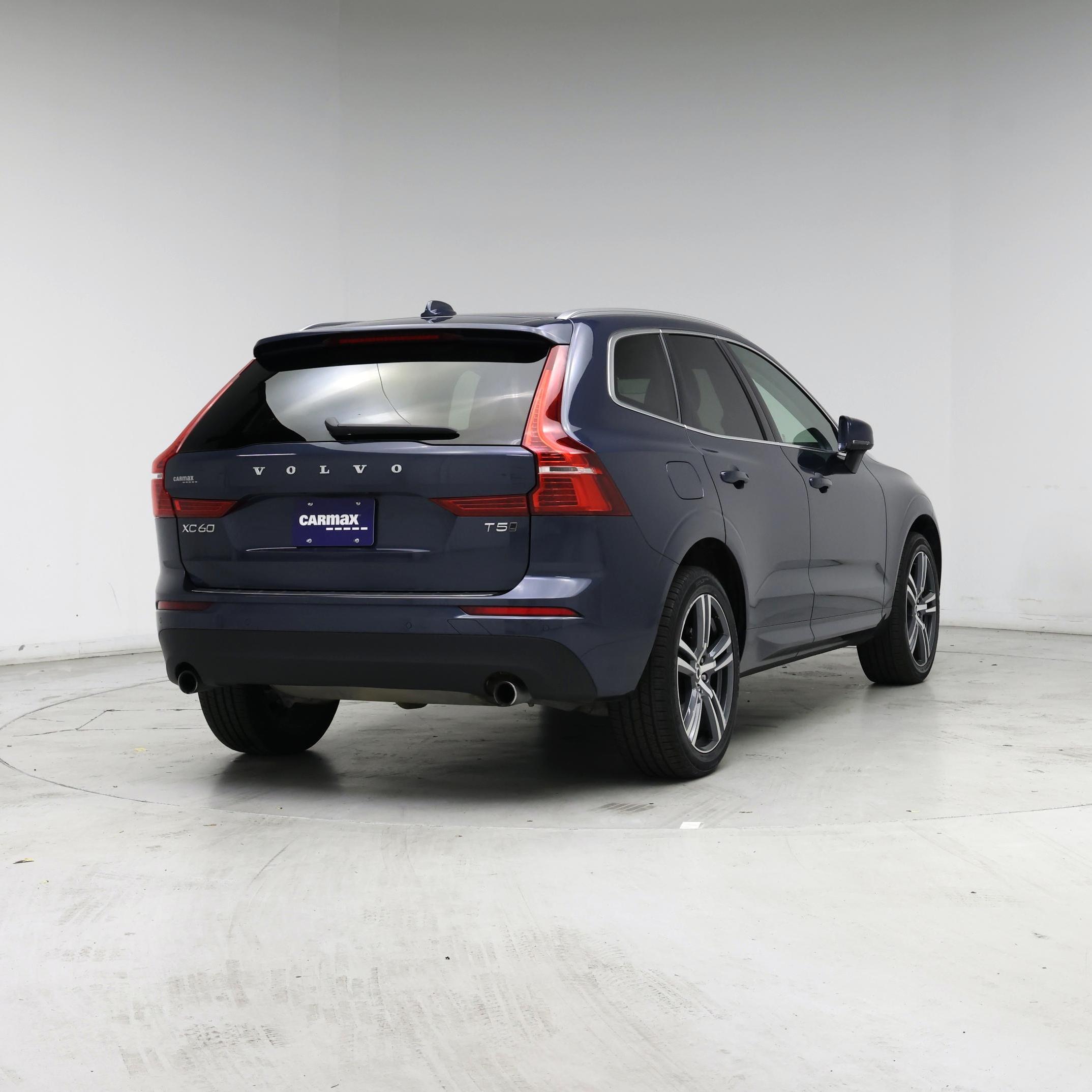 Thumbnail: 2021 Volvo XC60 - 8