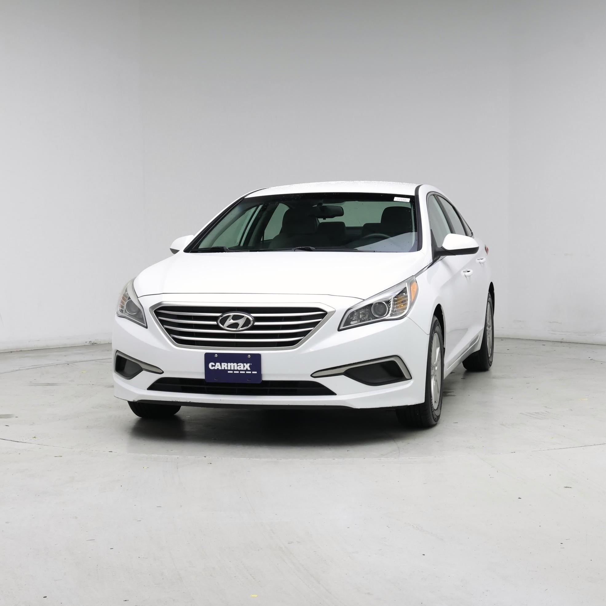 Thumbnail: 2016 Hyundai Sonata - 4