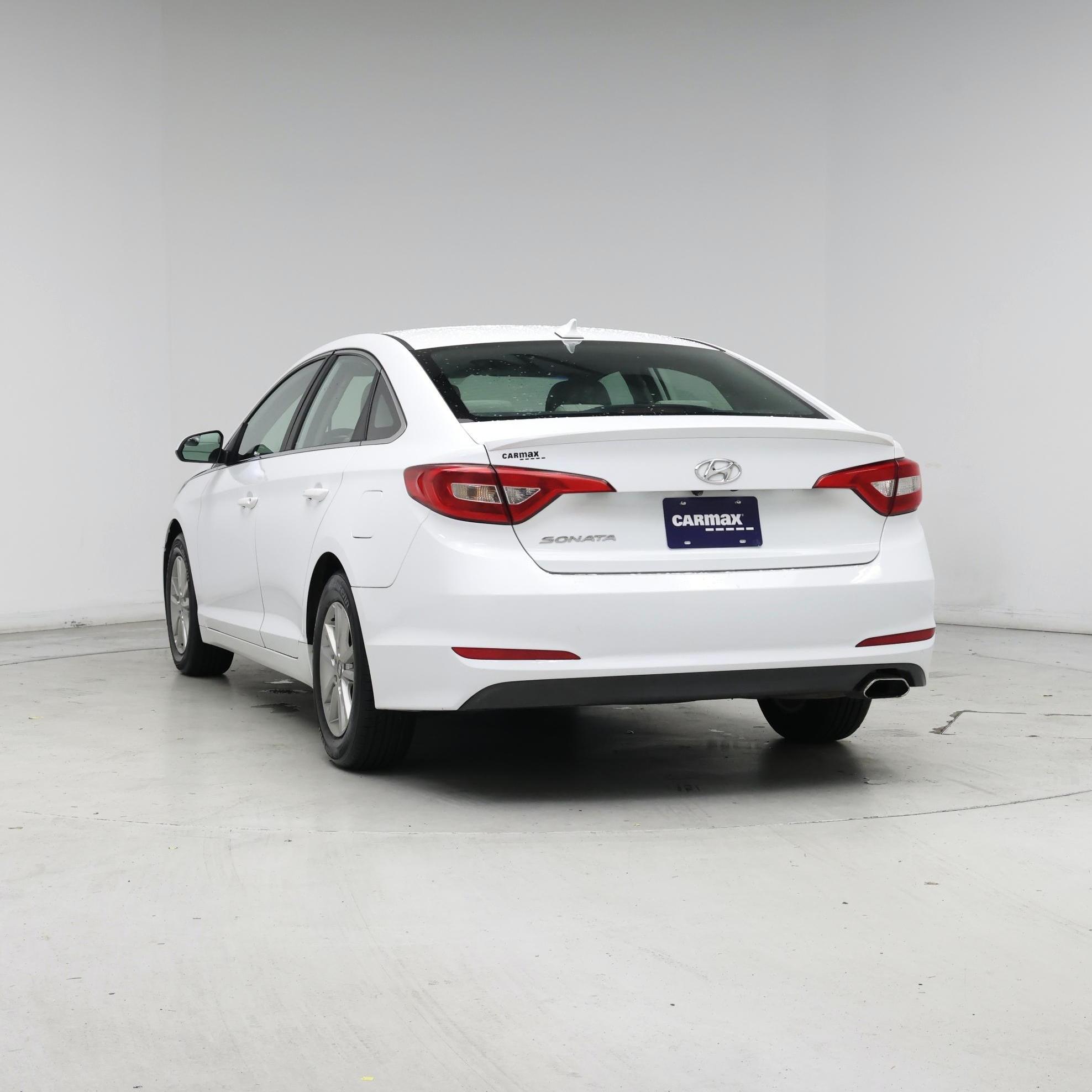 Thumbnail: 2016 Hyundai Sonata - 6