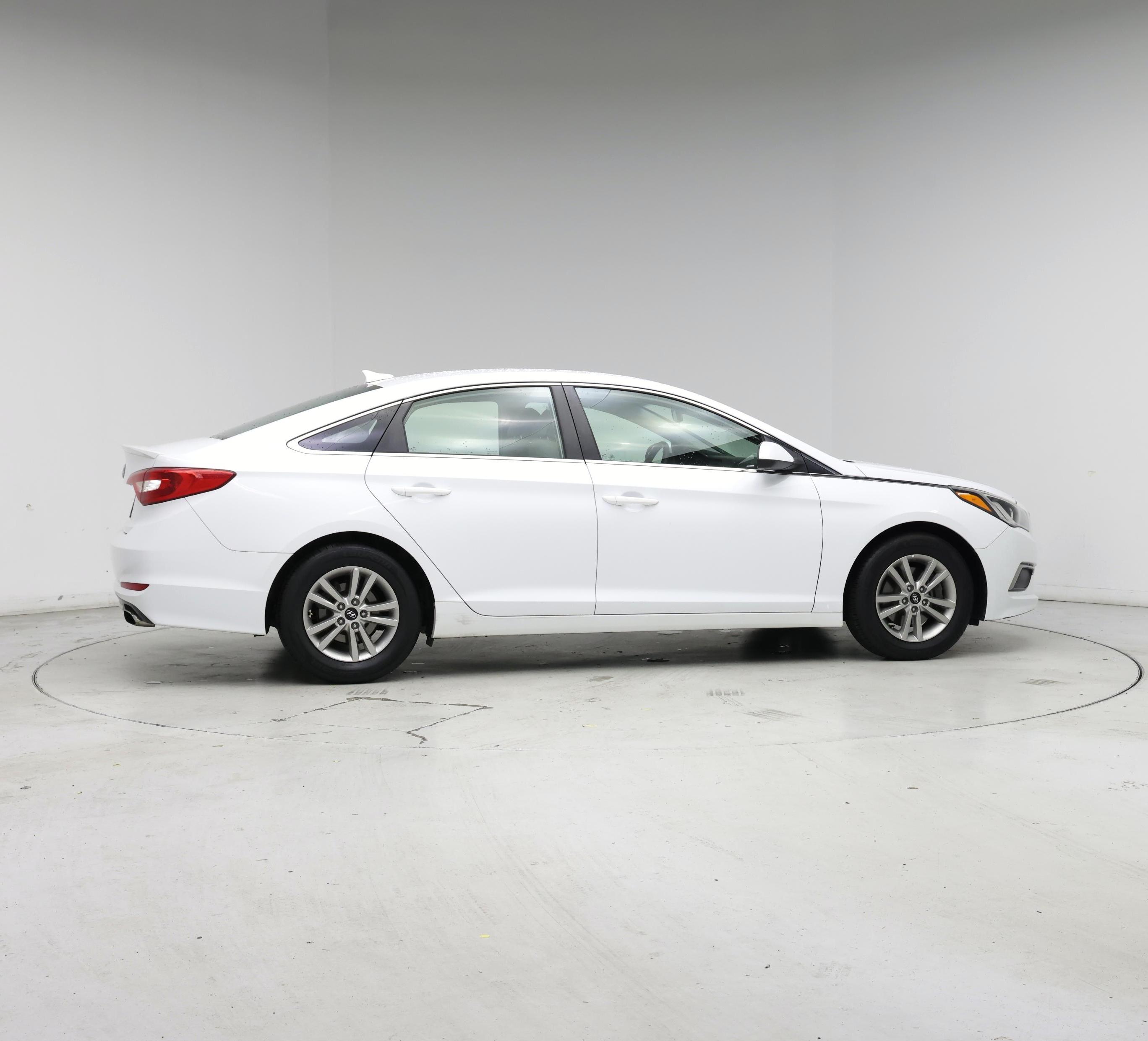 Thumbnail: 2016 Hyundai Sonata - 7