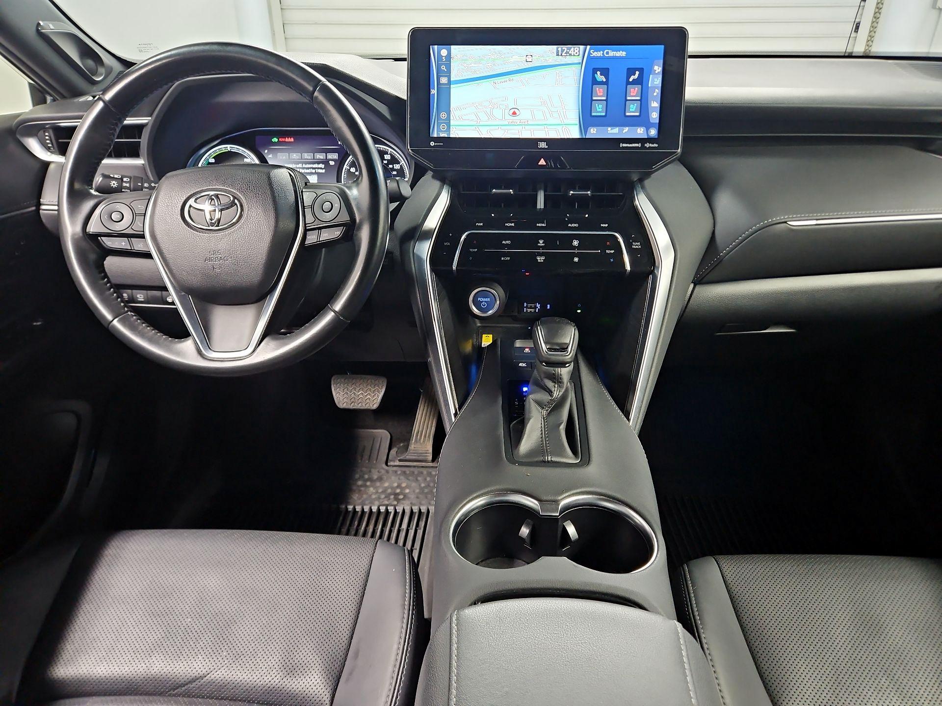 Thumbnail: 2022 Toyota Venza - 9
