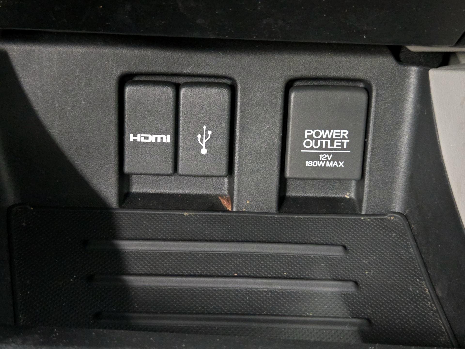Thumbnail: 2014 Honda Civic - 18