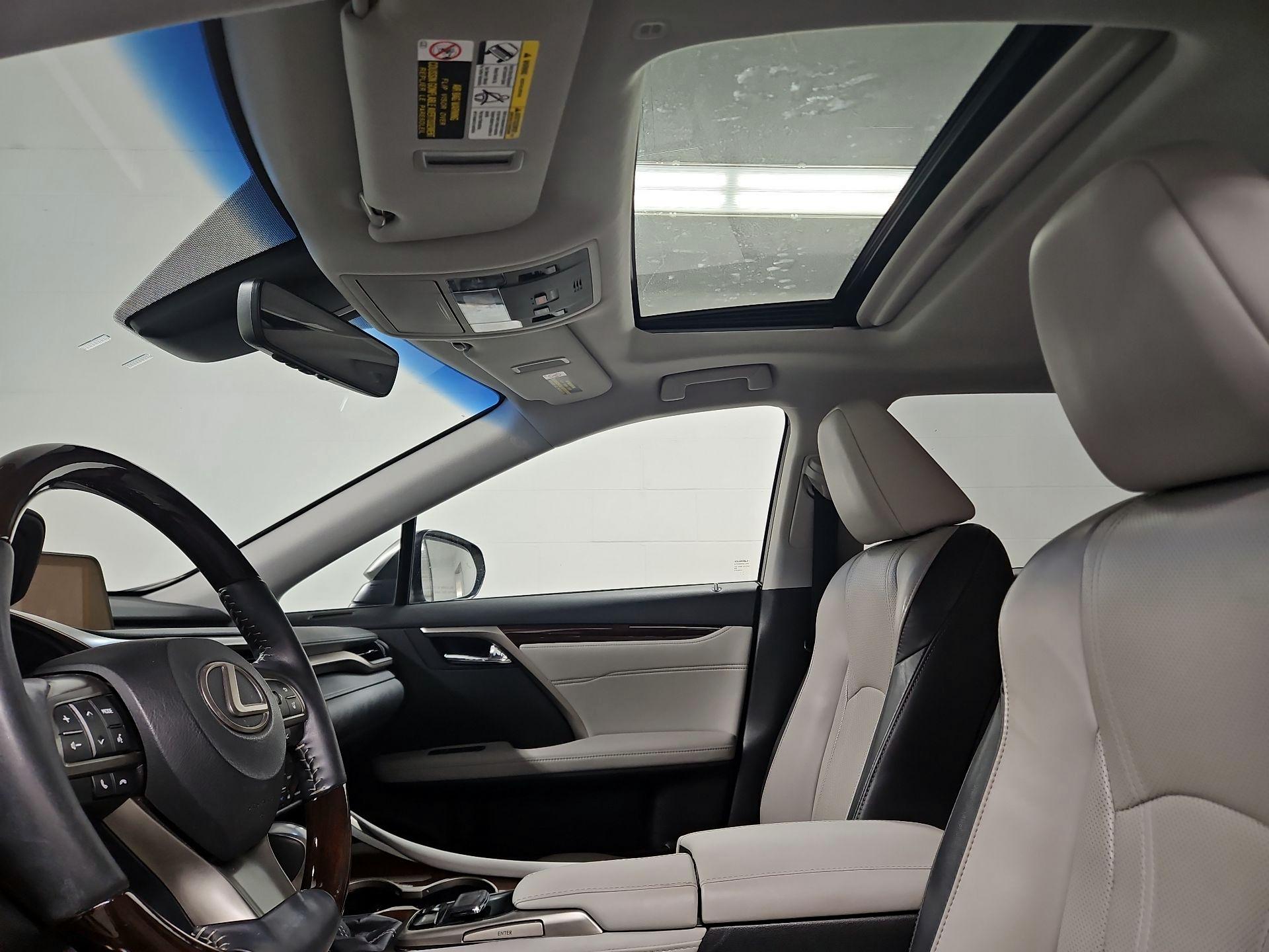 Thumbnail: 2017 Lexus RX - 20