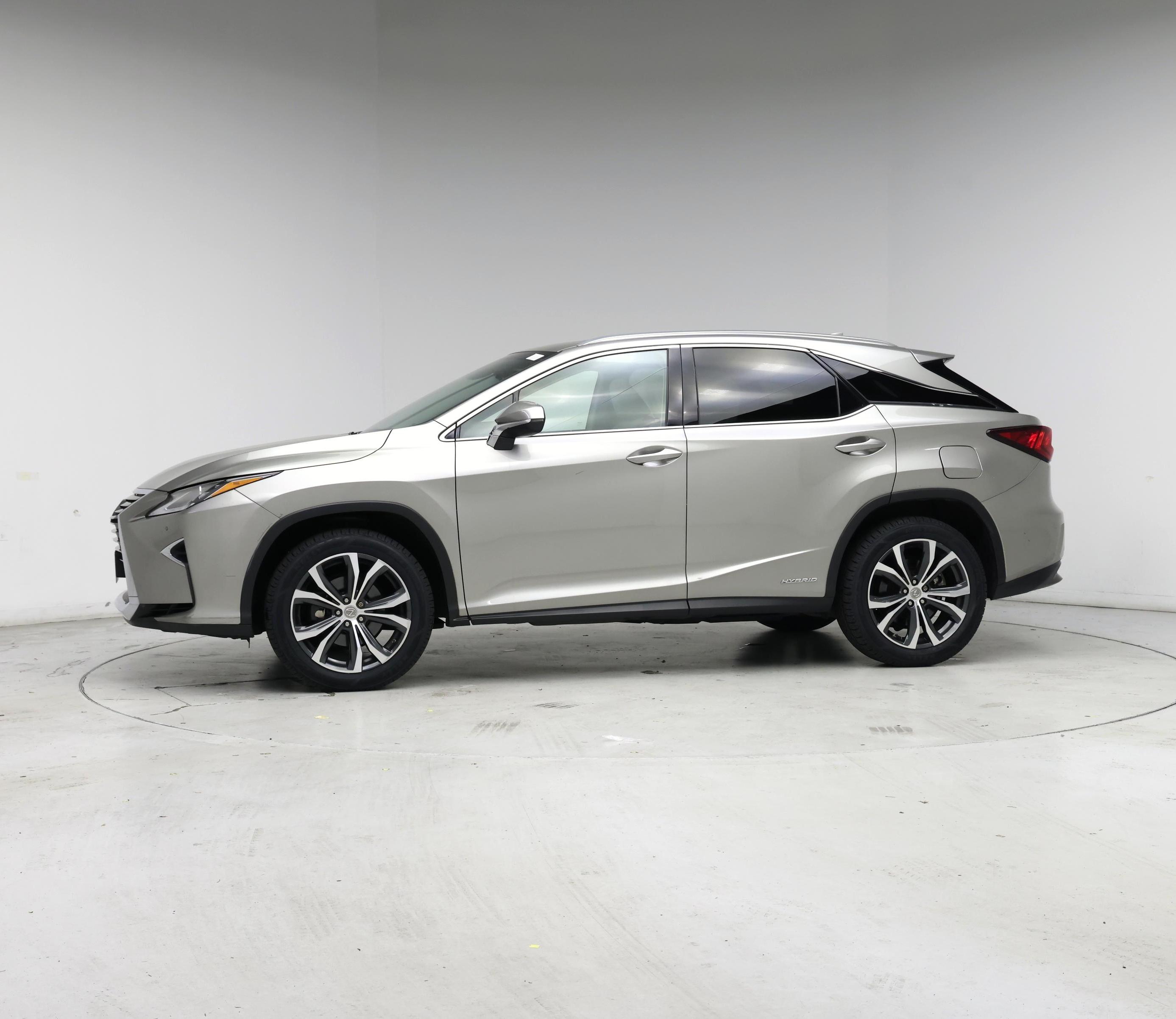 Thumbnail: 2017 Lexus RX - 3