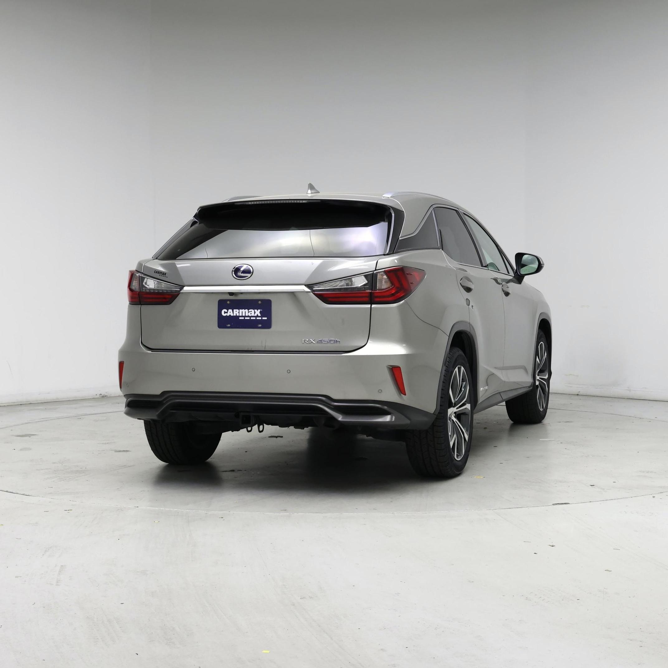 Thumbnail: 2017 Lexus RX - 8