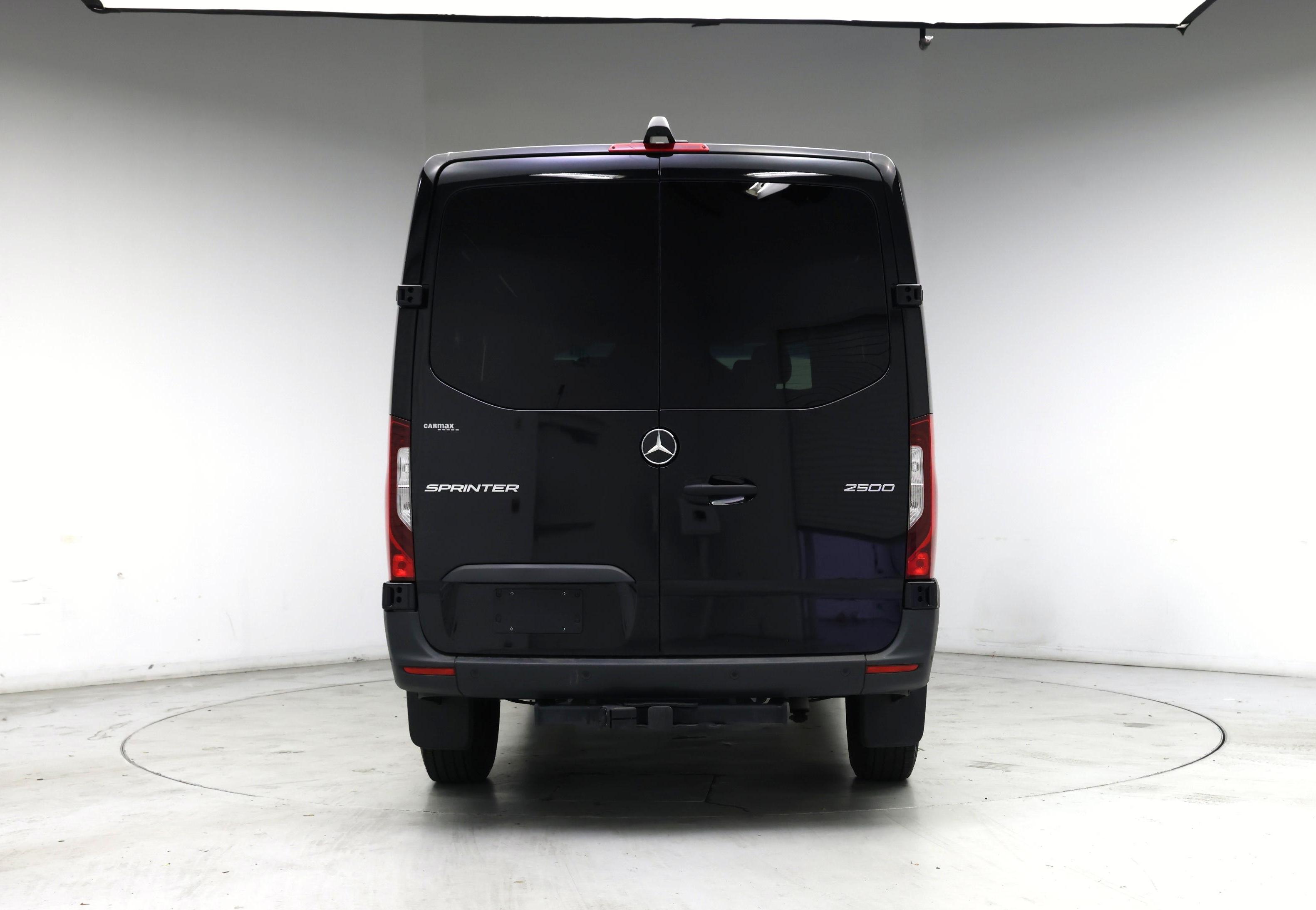 Thumbnail: 2024 Mercedes-Benz Sprinter - 6