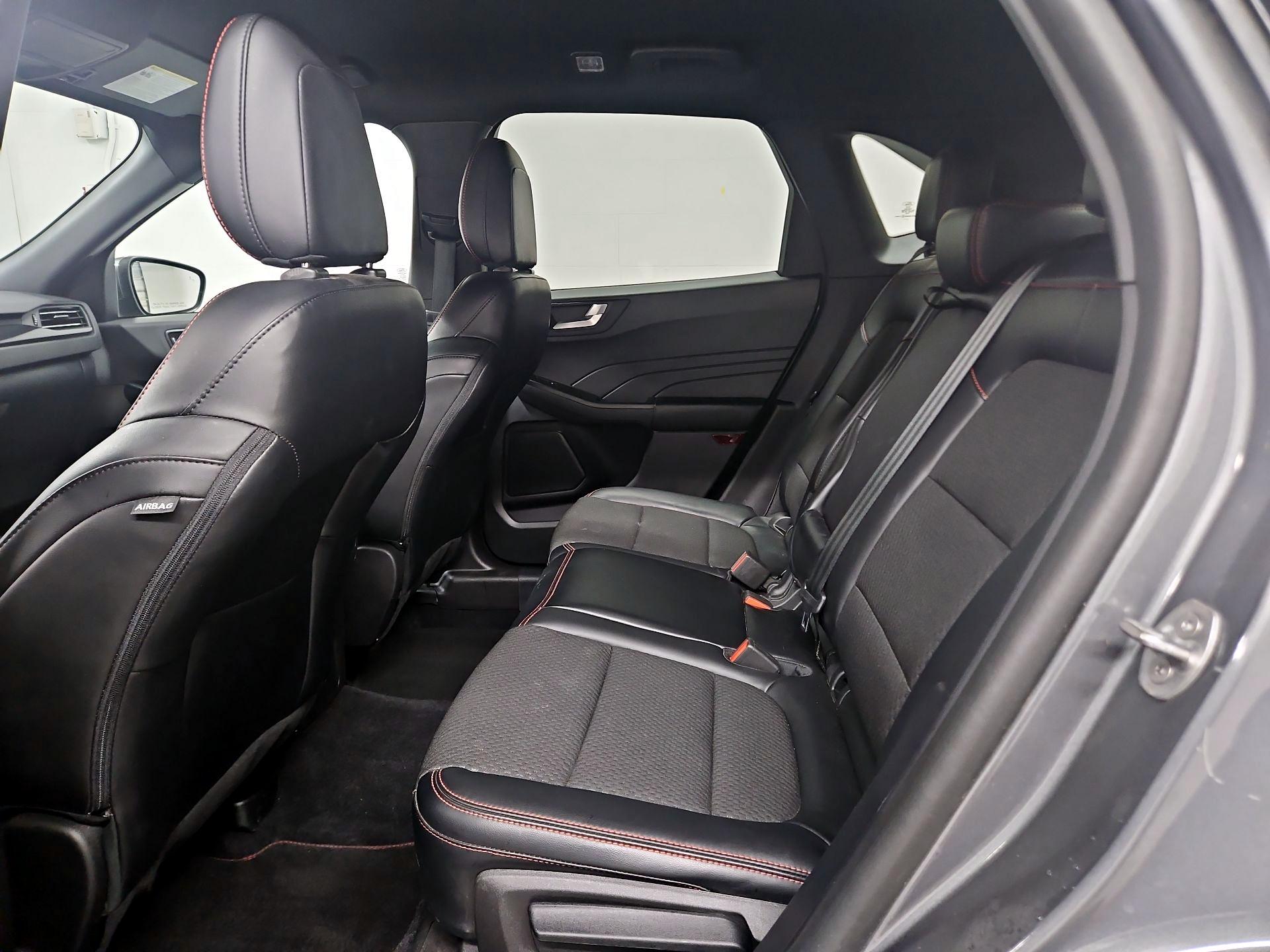 Thumbnail: 2023 Ford Escape - 20