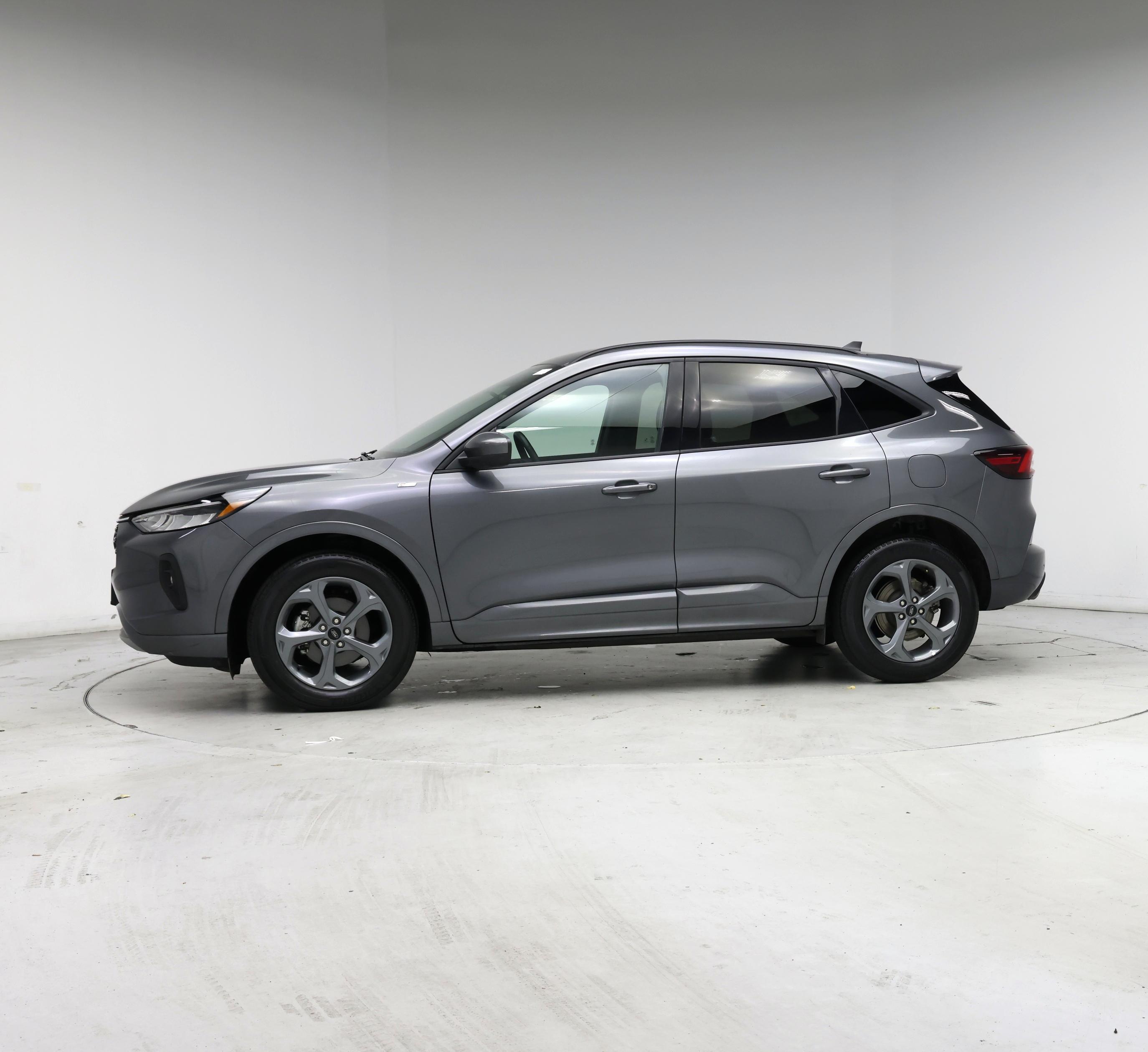 Thumbnail: 2023 Ford Escape - 3