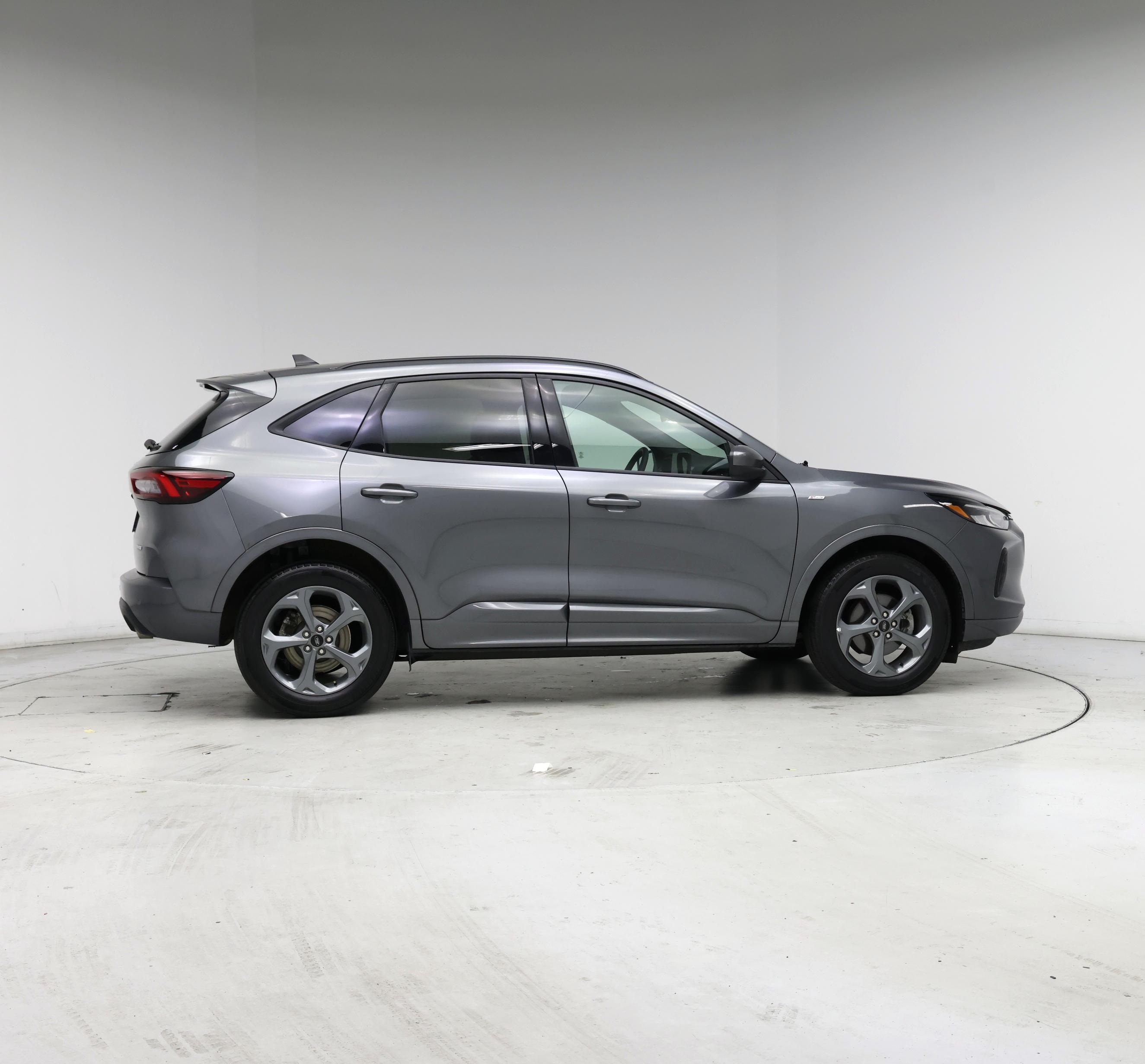 Thumbnail: 2023 Ford Escape - 7