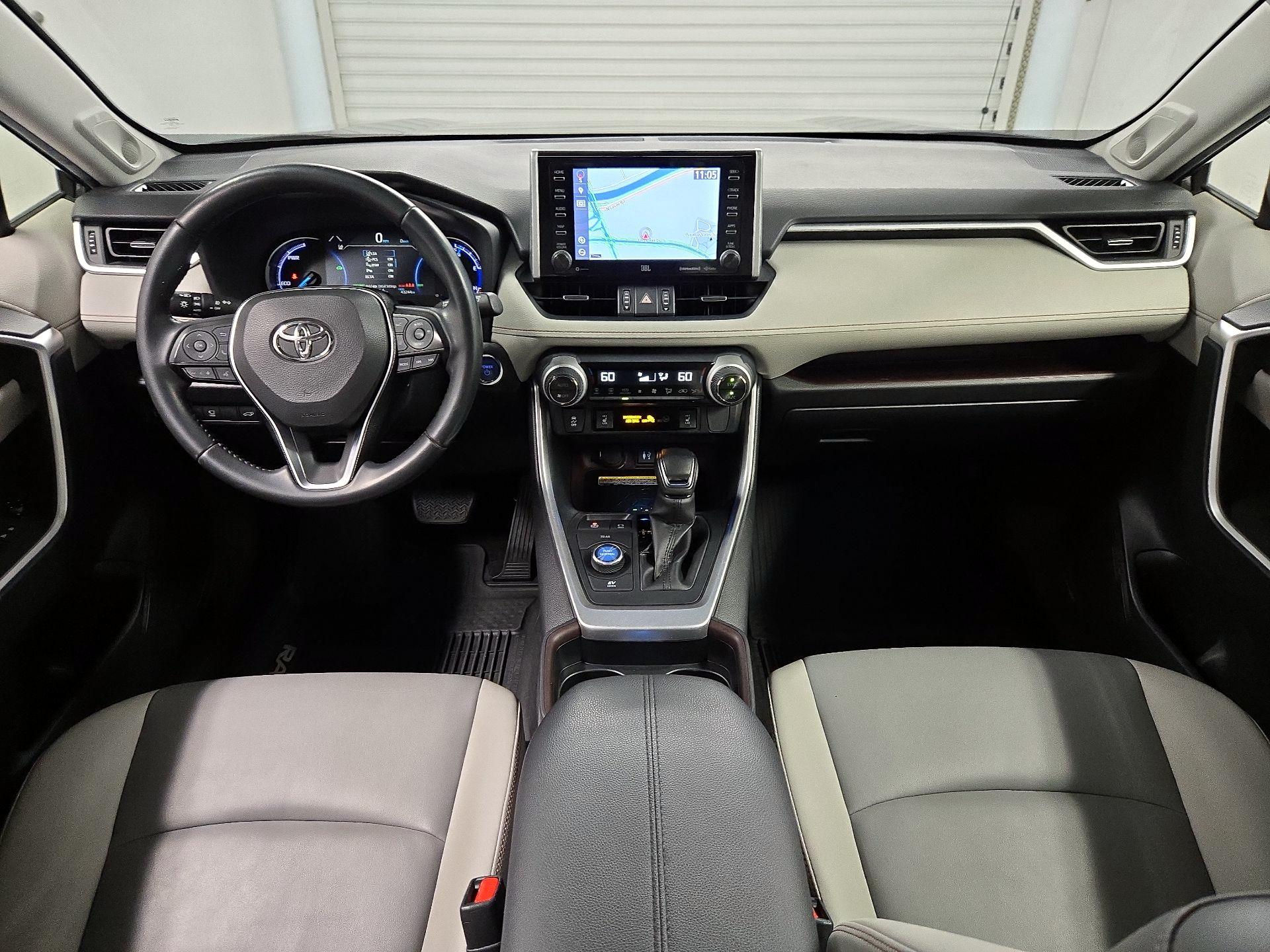 Thumbnail: 2019 Toyota RAV4 - 9
