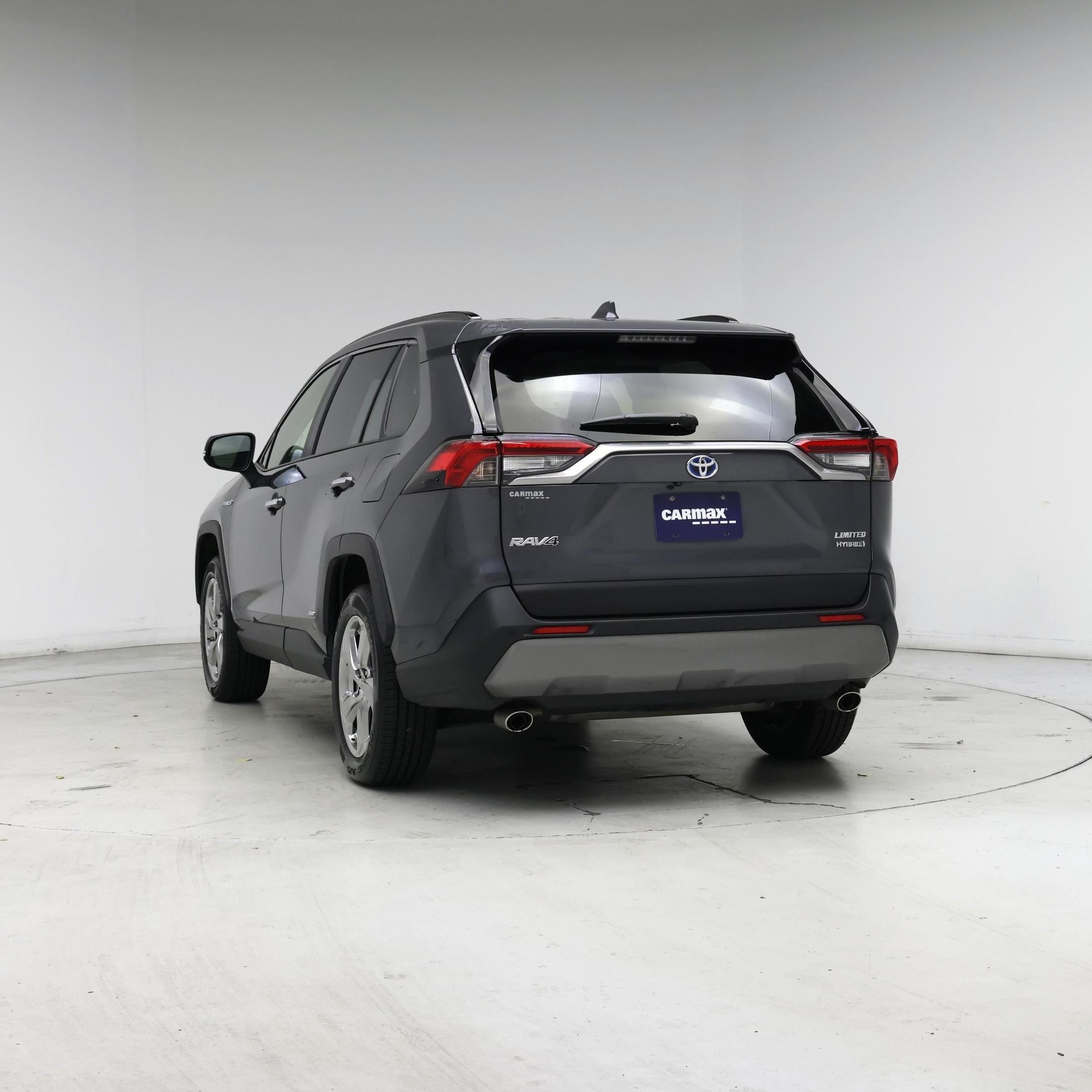 Thumbnail: 2019 Toyota RAV4 - 6