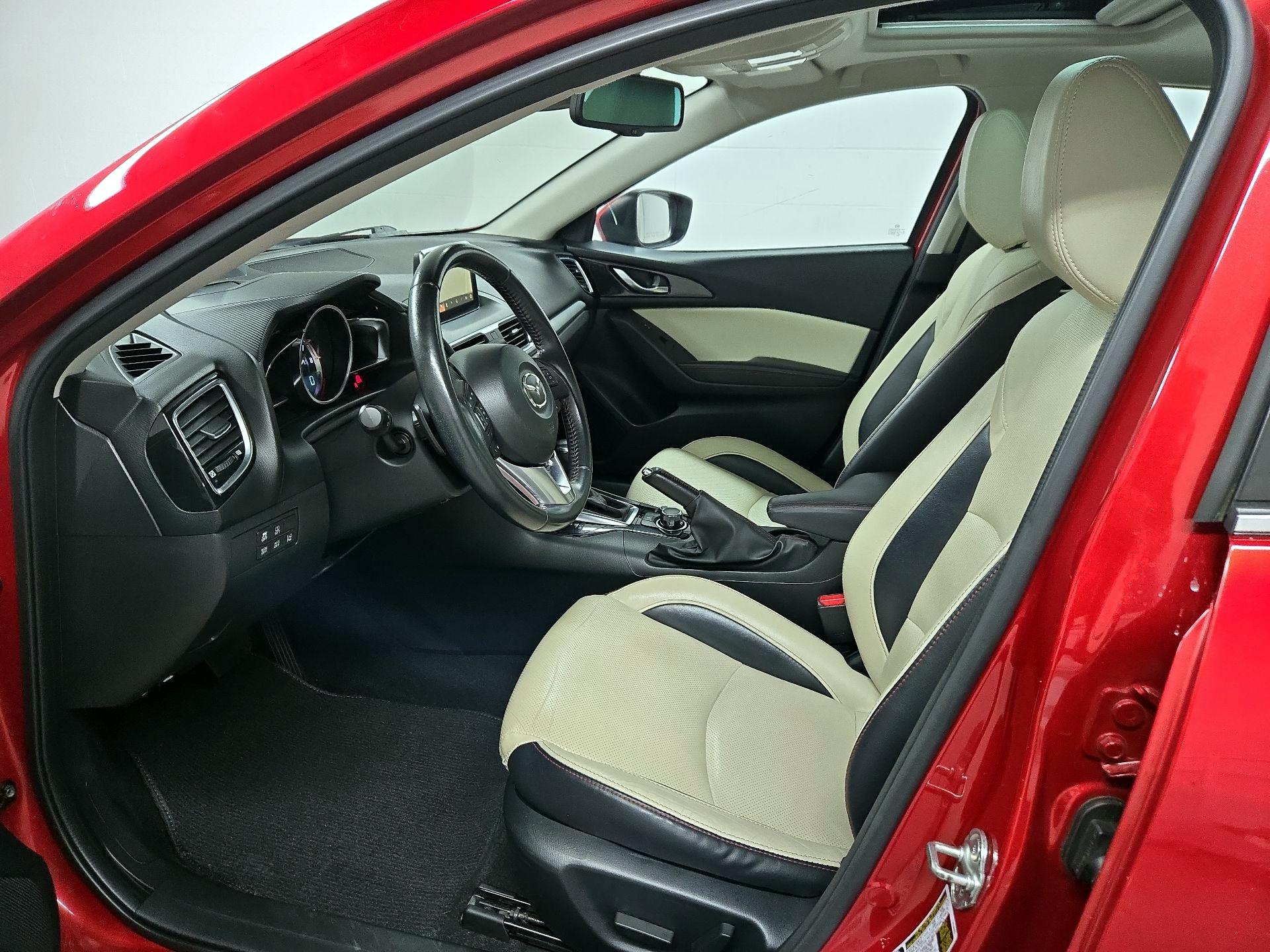 Thumbnail: 2014 Mazda Mazda3 - 11