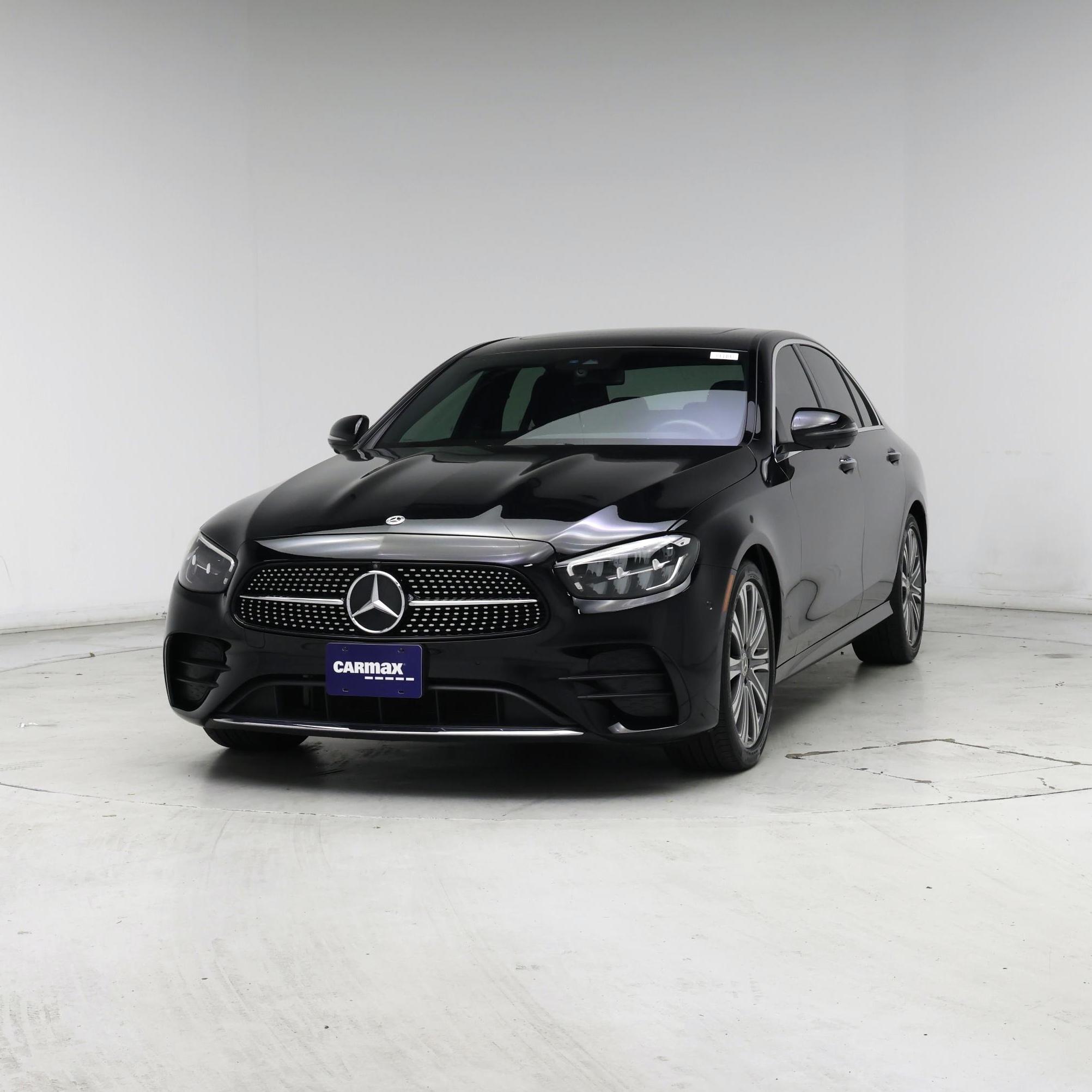 Thumbnail: 2022 Mercedes-Benz E-Class - 4