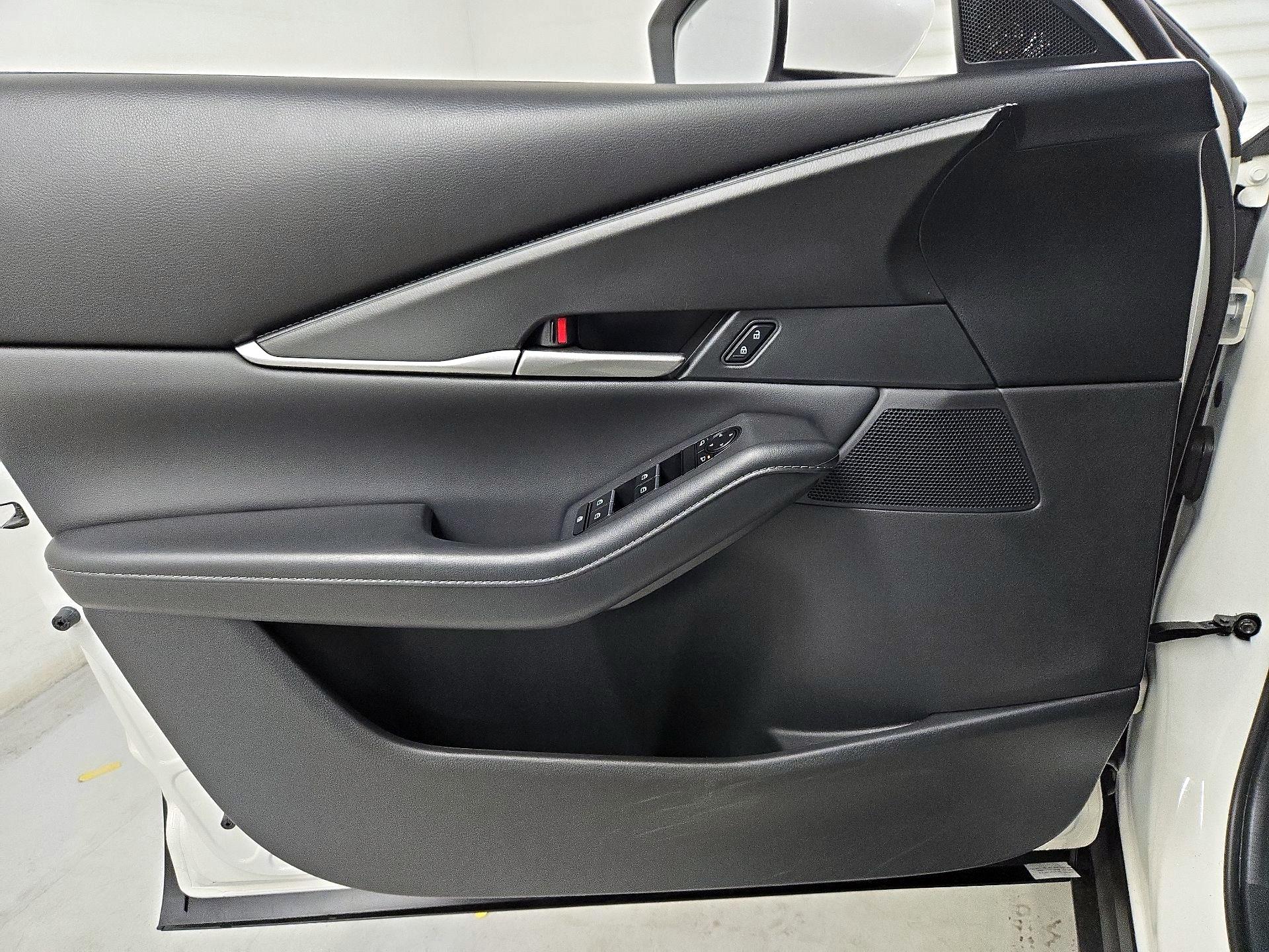 Thumbnail: 2022 Mazda CX-30 - 12