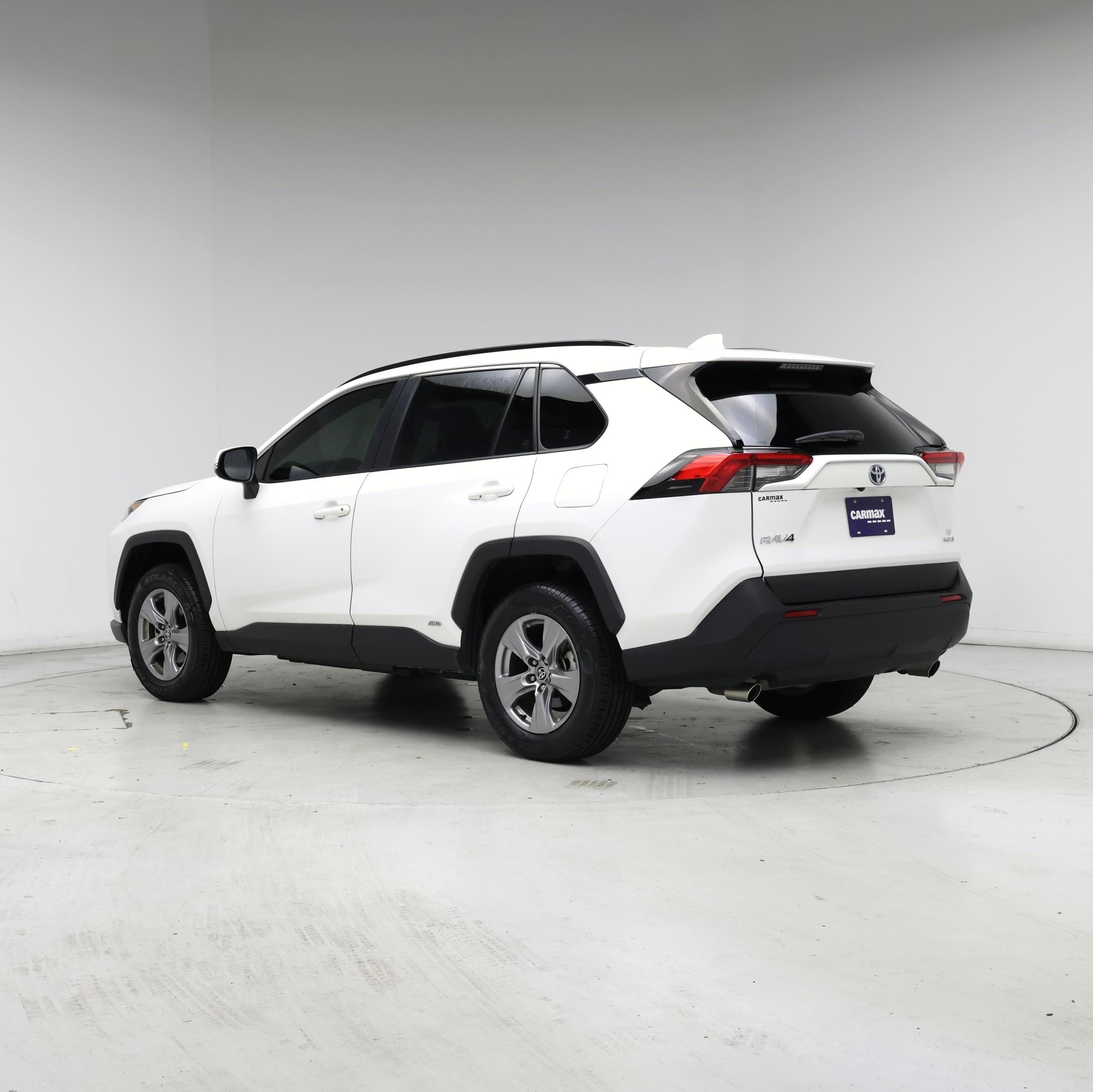 Thumbnail: 2022 Toyota RAV4 - 2