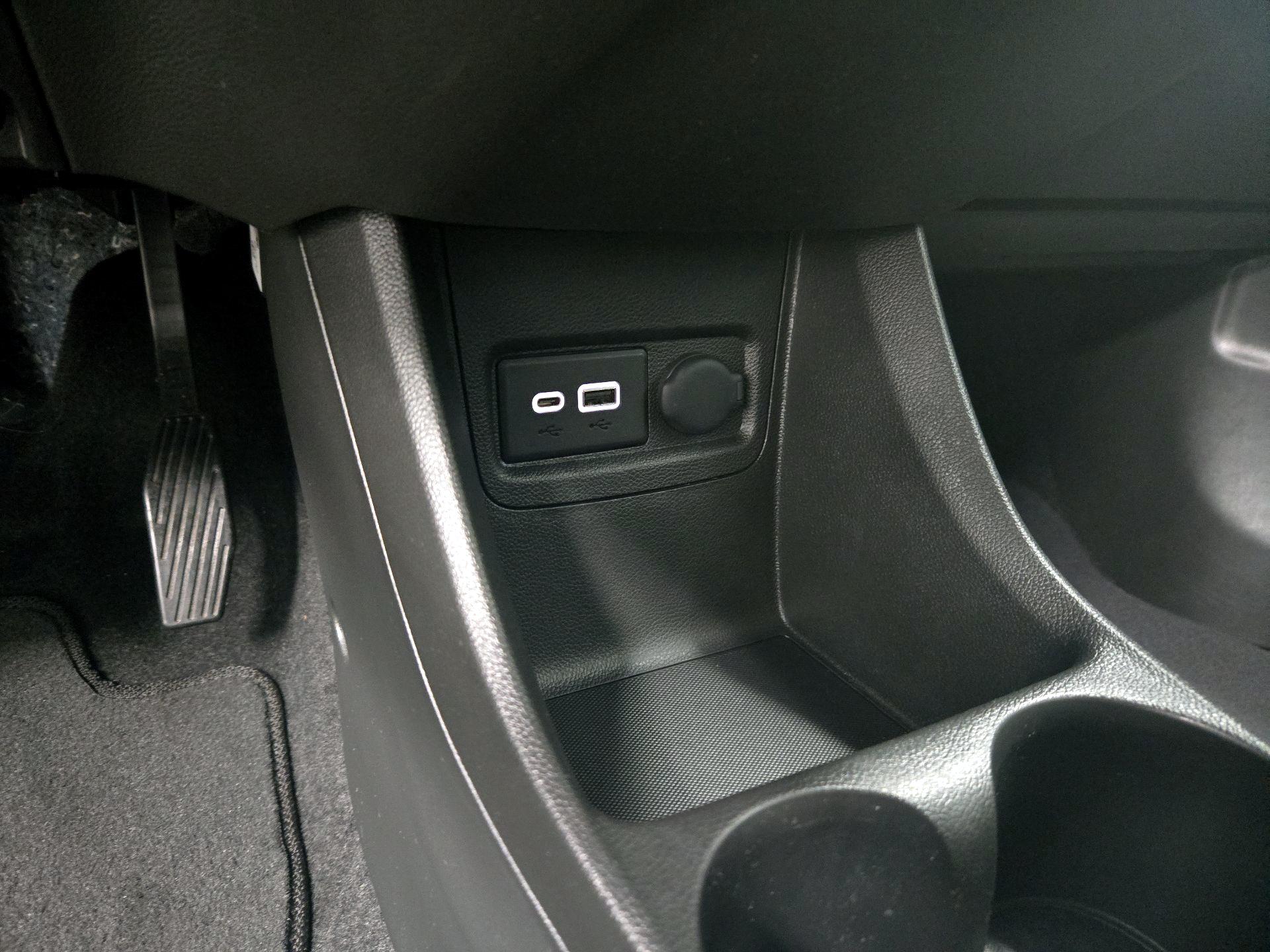 Thumbnail: 2020 Chevrolet Spark - 18