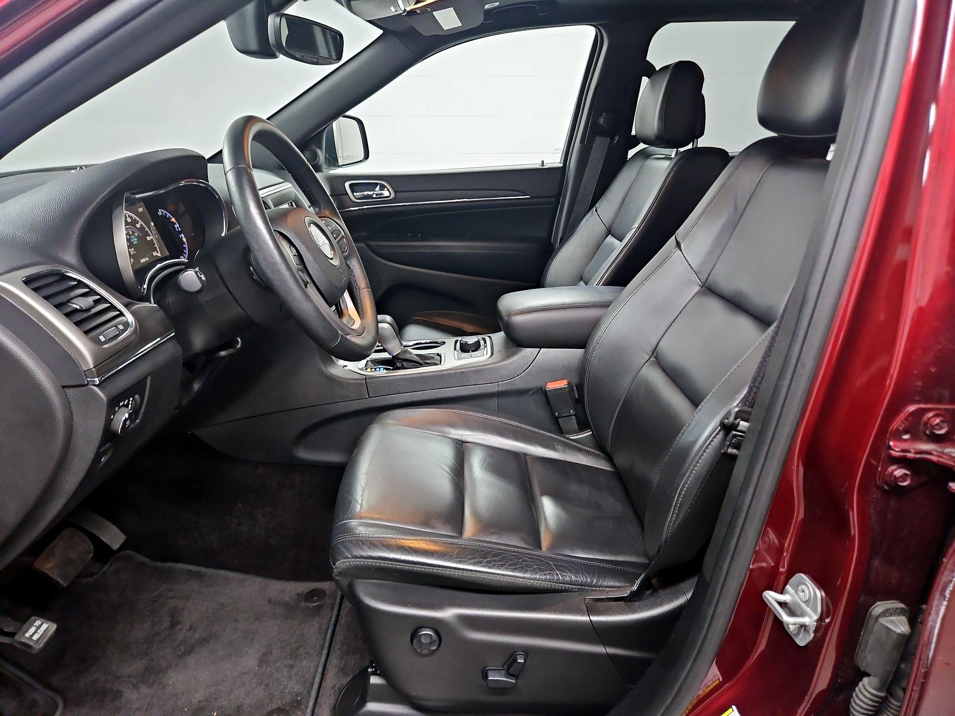 Thumbnail: 2018 Jeep Grand Cherokee - 11