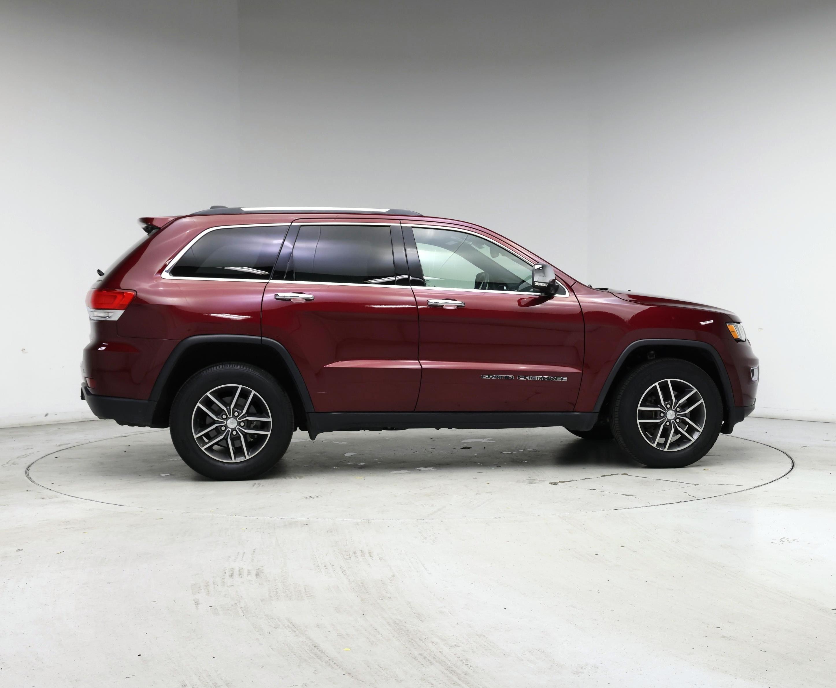 Thumbnail: 2018 Jeep Grand Cherokee - 7