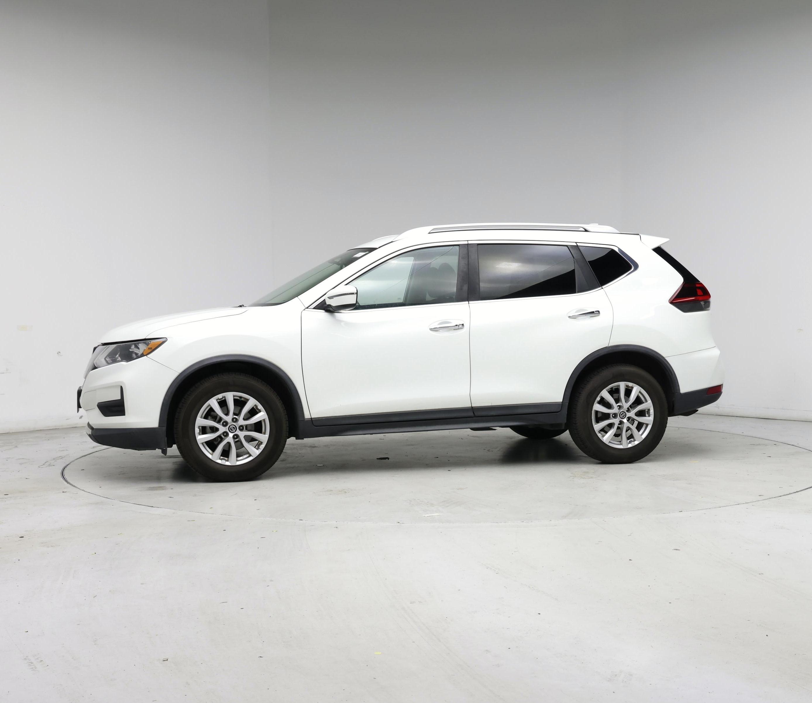 Thumbnail: 2018 Nissan Rogue - 3