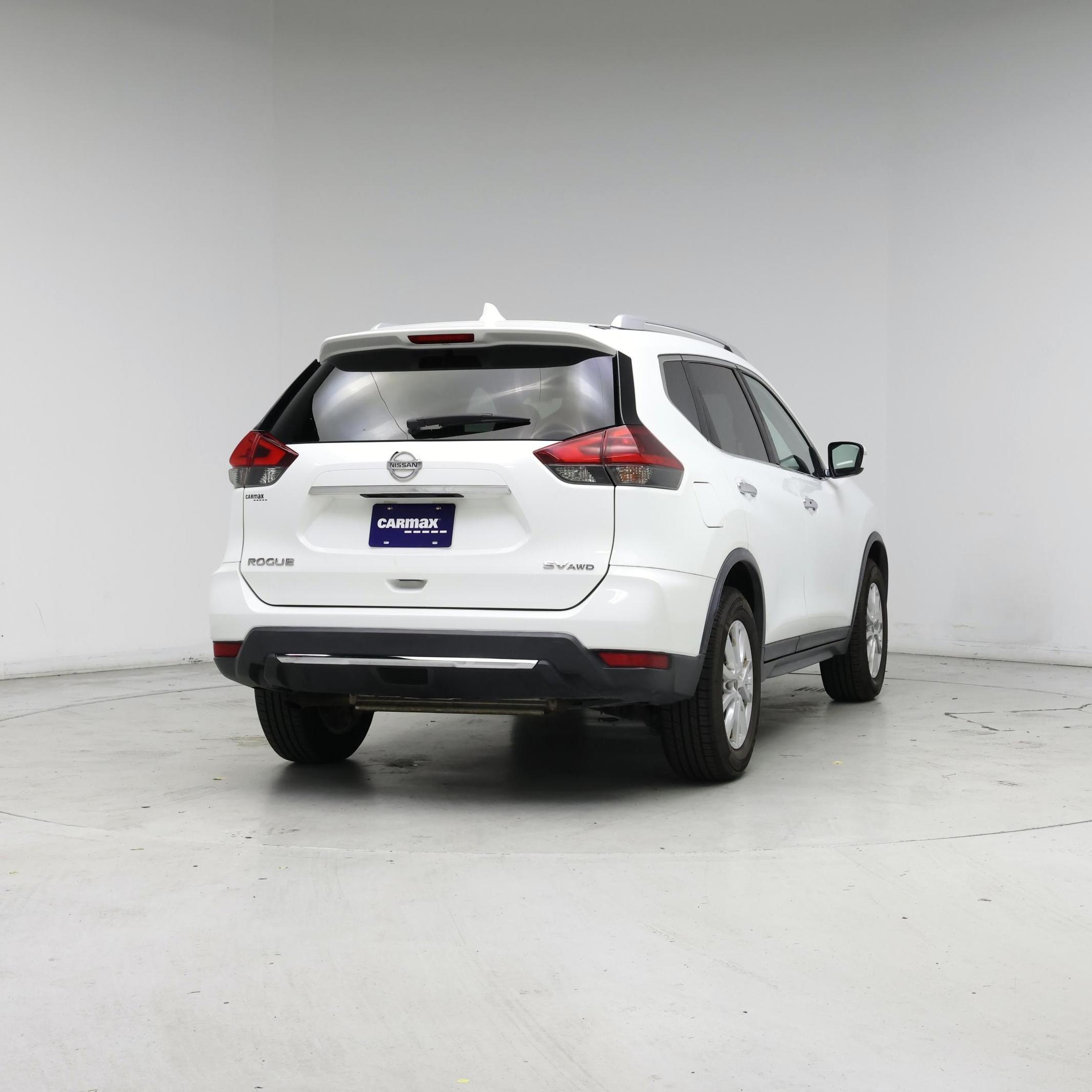 Thumbnail: 2018 Nissan Rogue - 8