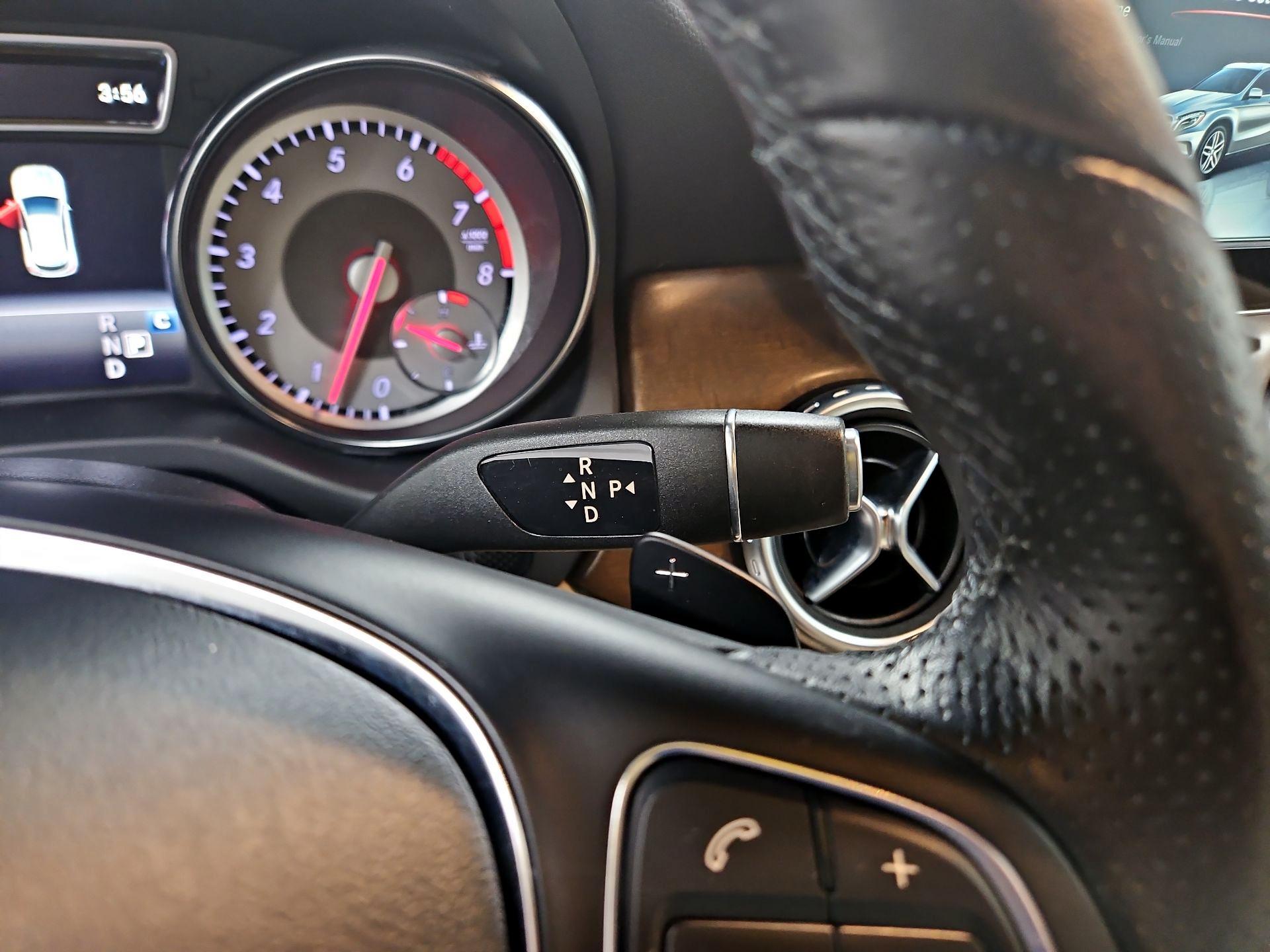 Thumbnail: 2017 Mercedes-Benz GLA - 18
