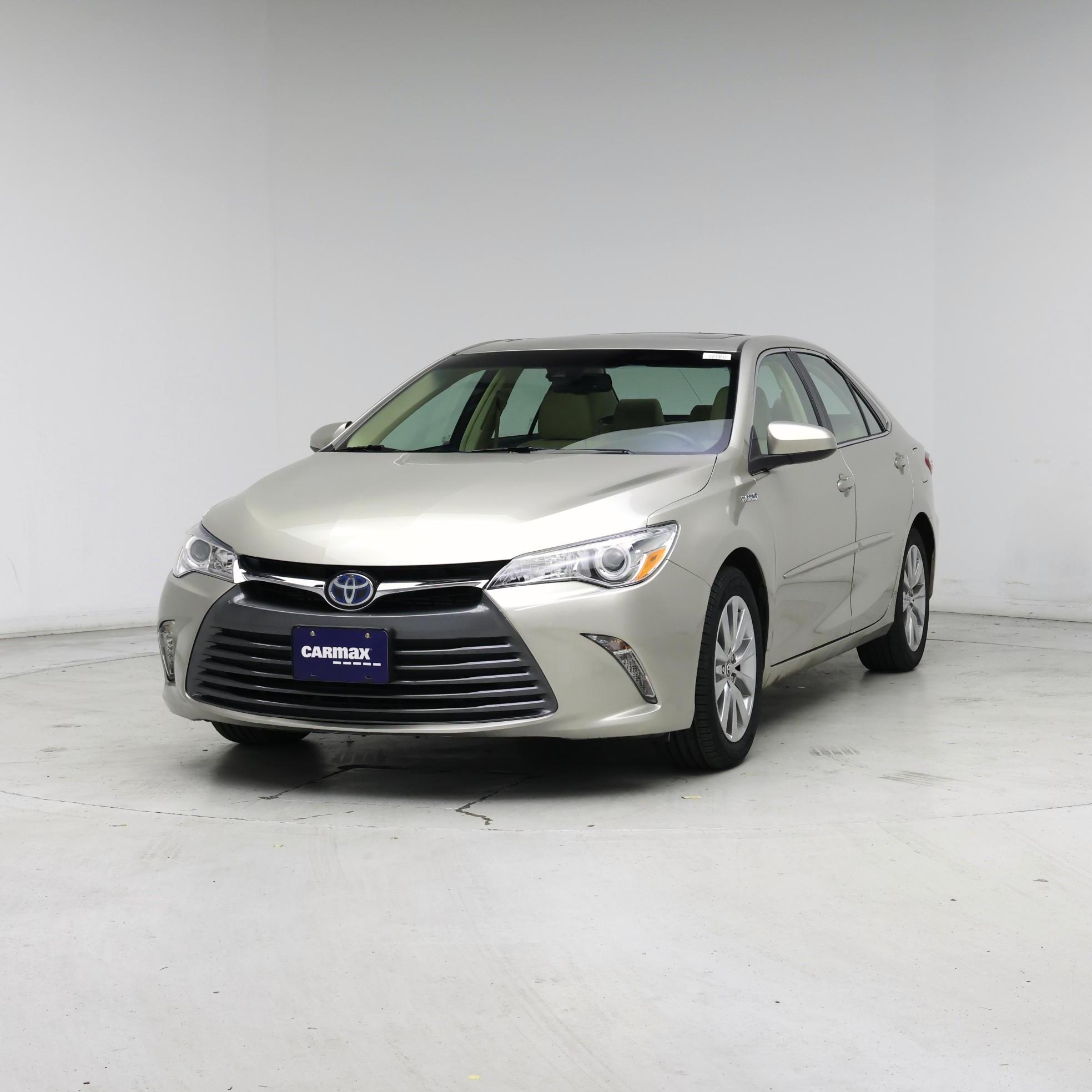 Thumbnail: 2015 Toyota Camry - 4