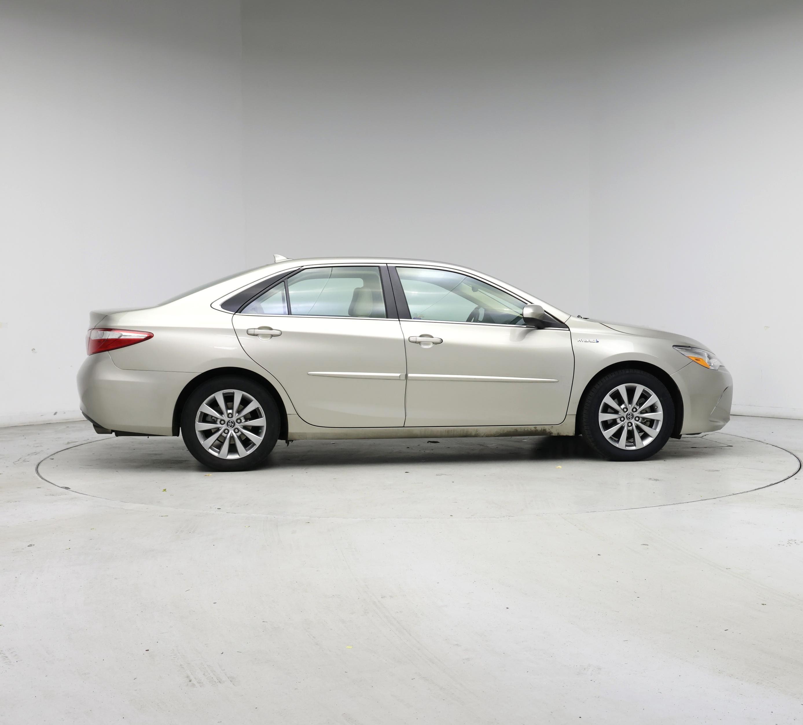 Thumbnail: 2015 Toyota Camry - 7