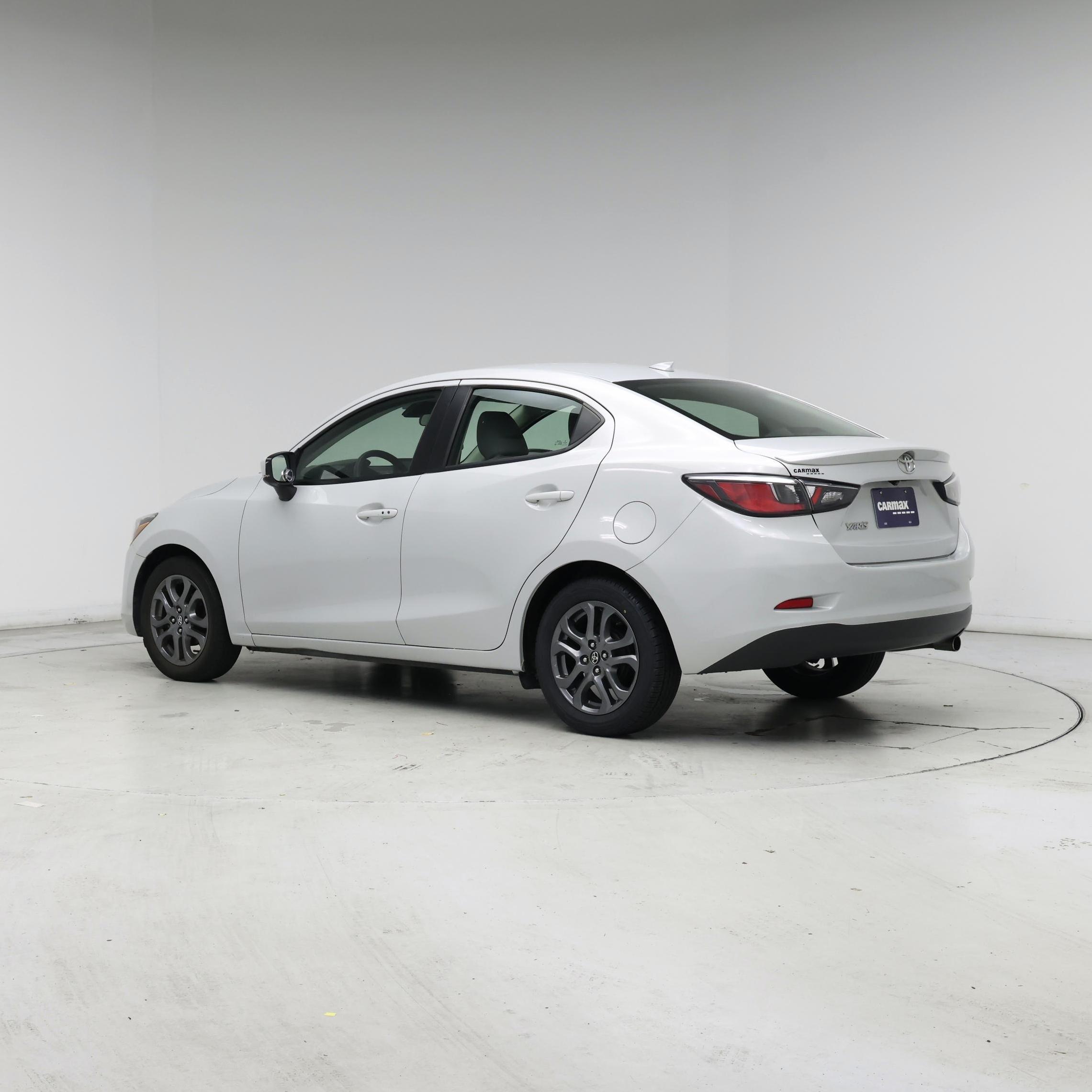 Thumbnail: 2019 Toyota Yaris - 2