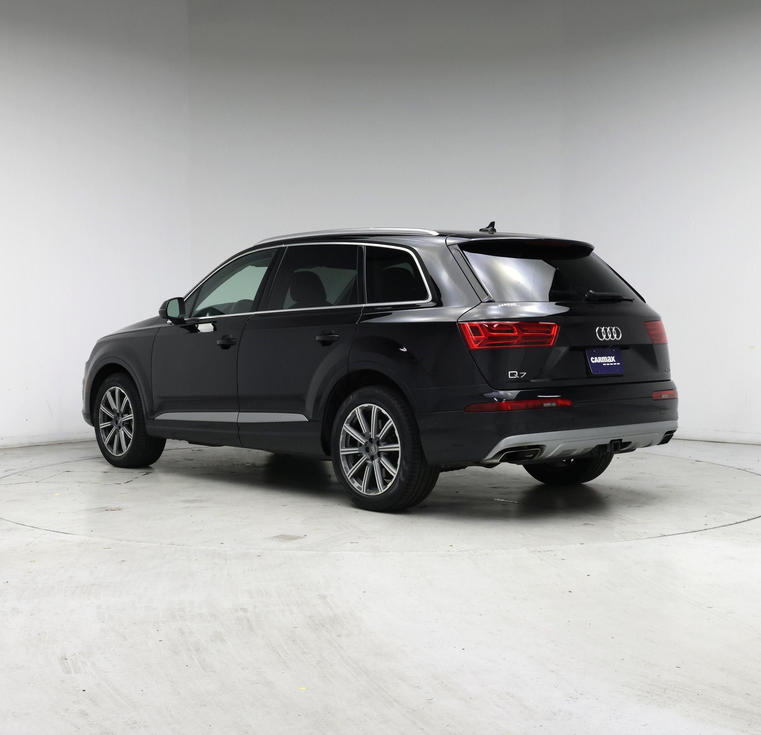 Thumbnail: 2018 Audi Q7 - 2