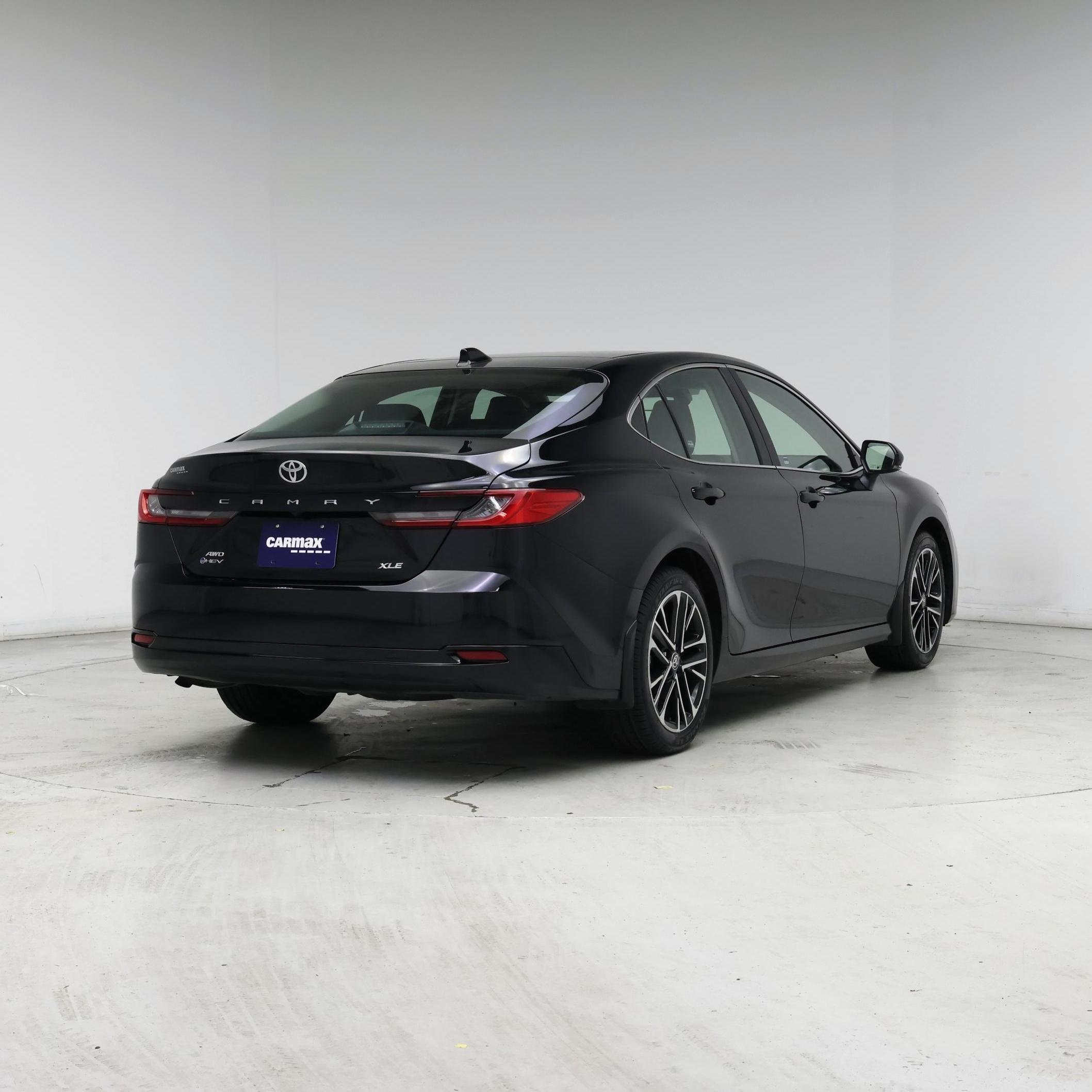 Thumbnail: 2025 Toyota Camry - 8