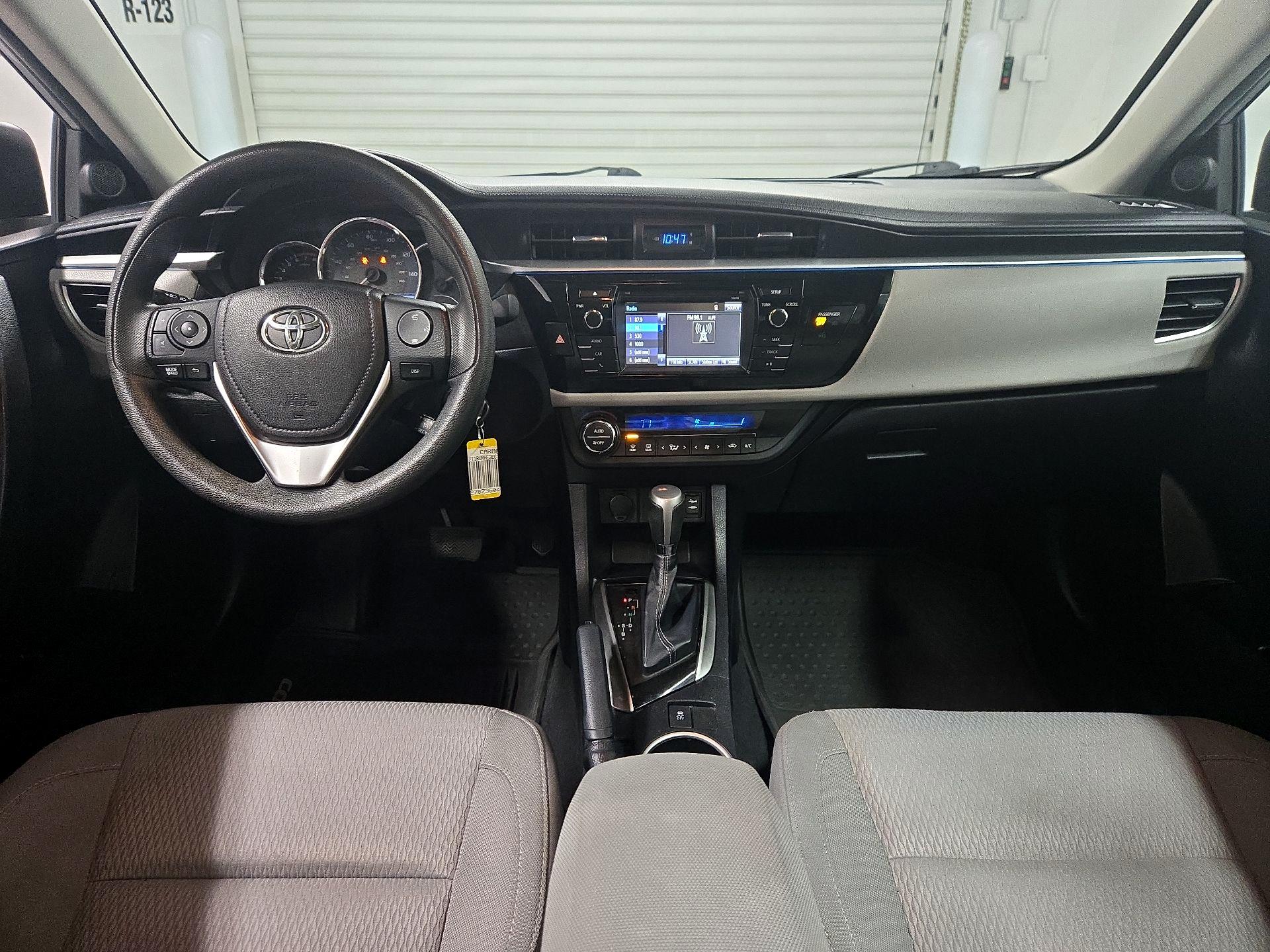 Thumbnail: 2014 Toyota Corolla - 9