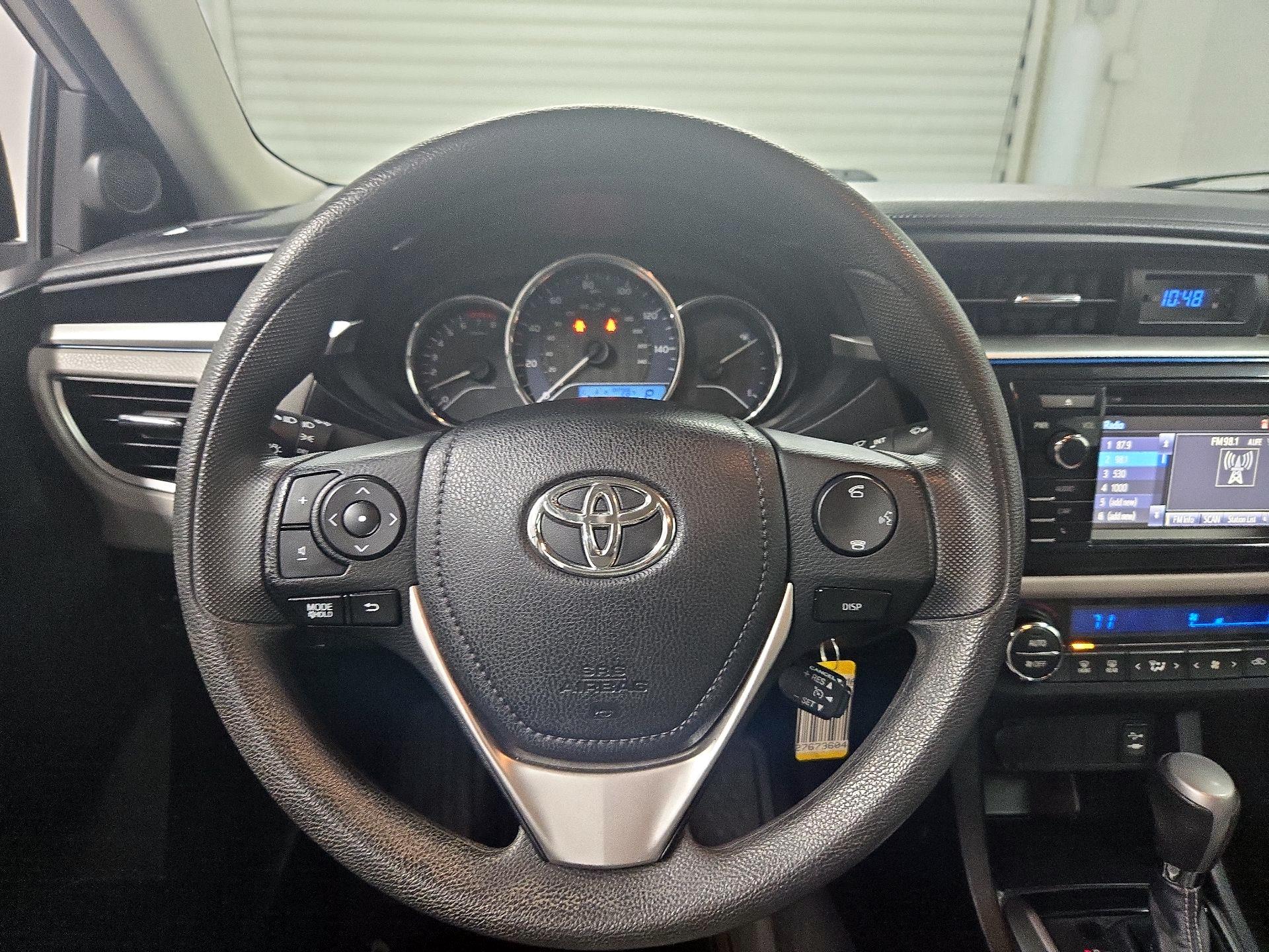 Thumbnail: 2014 Toyota Corolla - 10