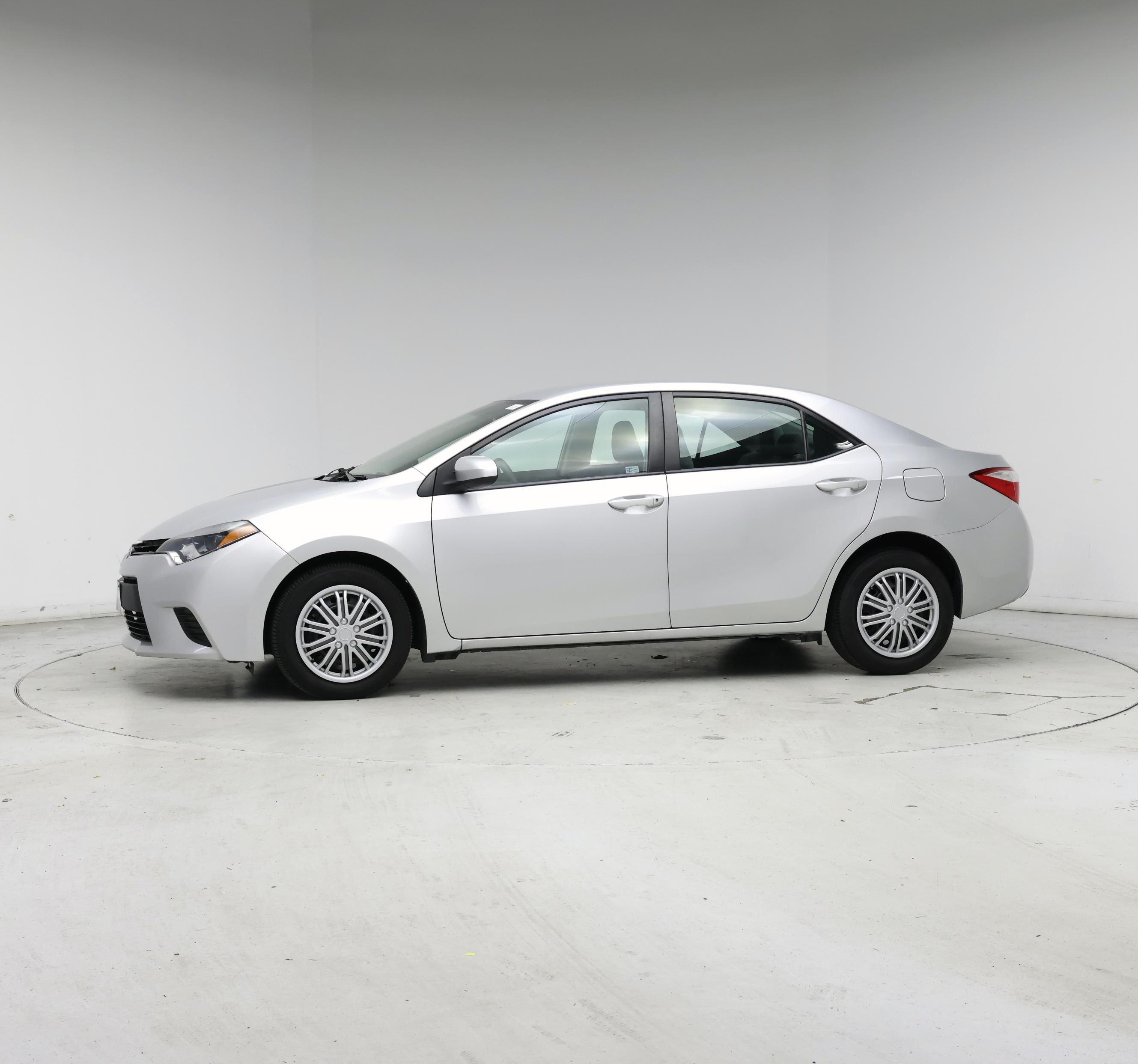 Thumbnail: 2014 Toyota Corolla - 3