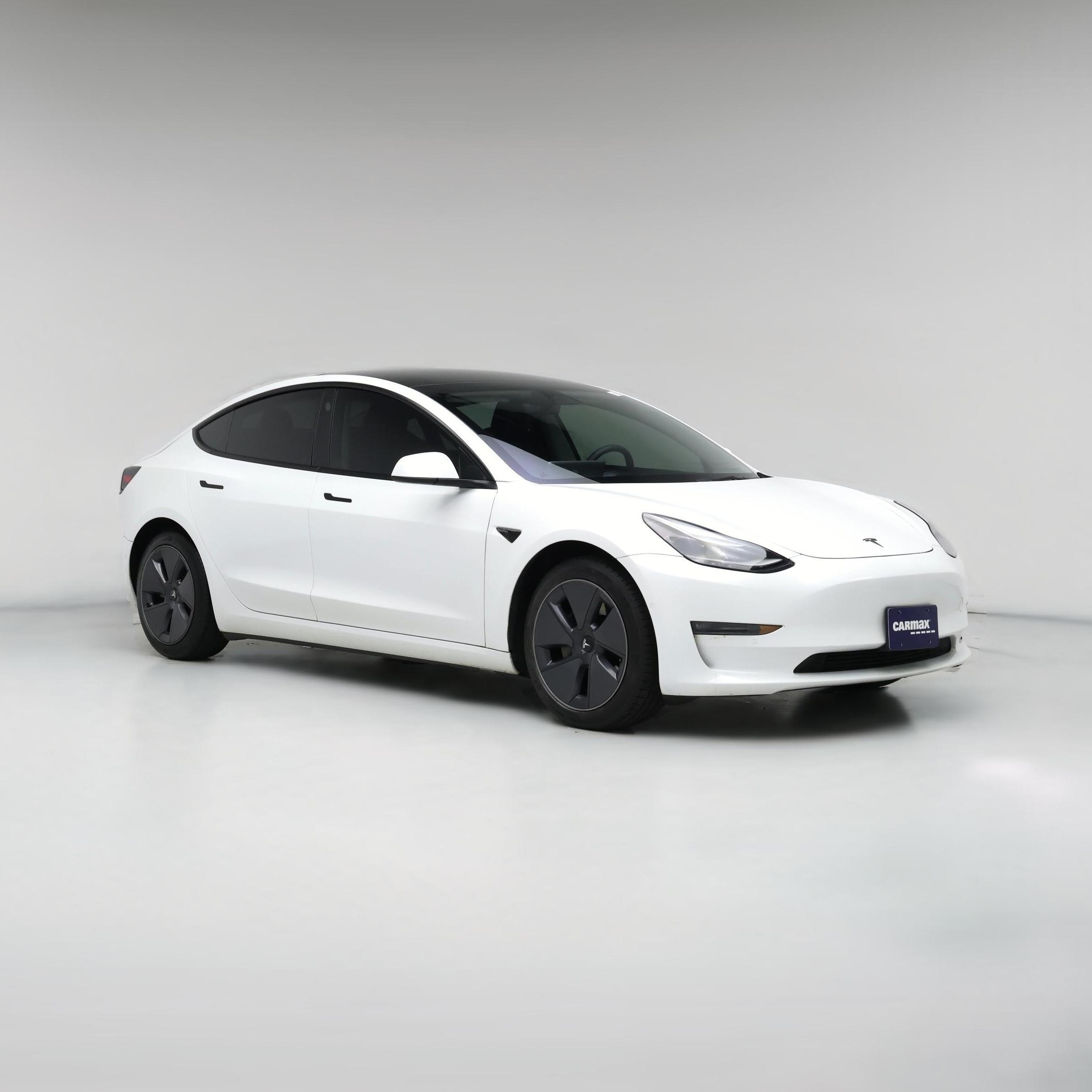 Thumbnail: 2022 Tesla Model 3 - 1