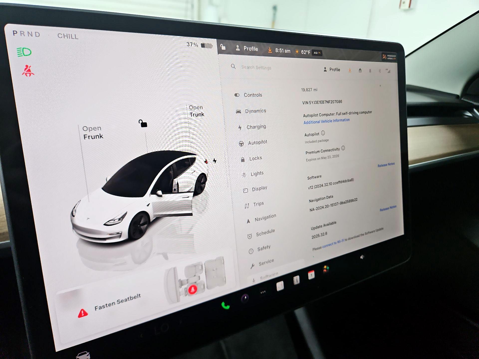 Thumbnail: 2022 Tesla Model 3 - 13