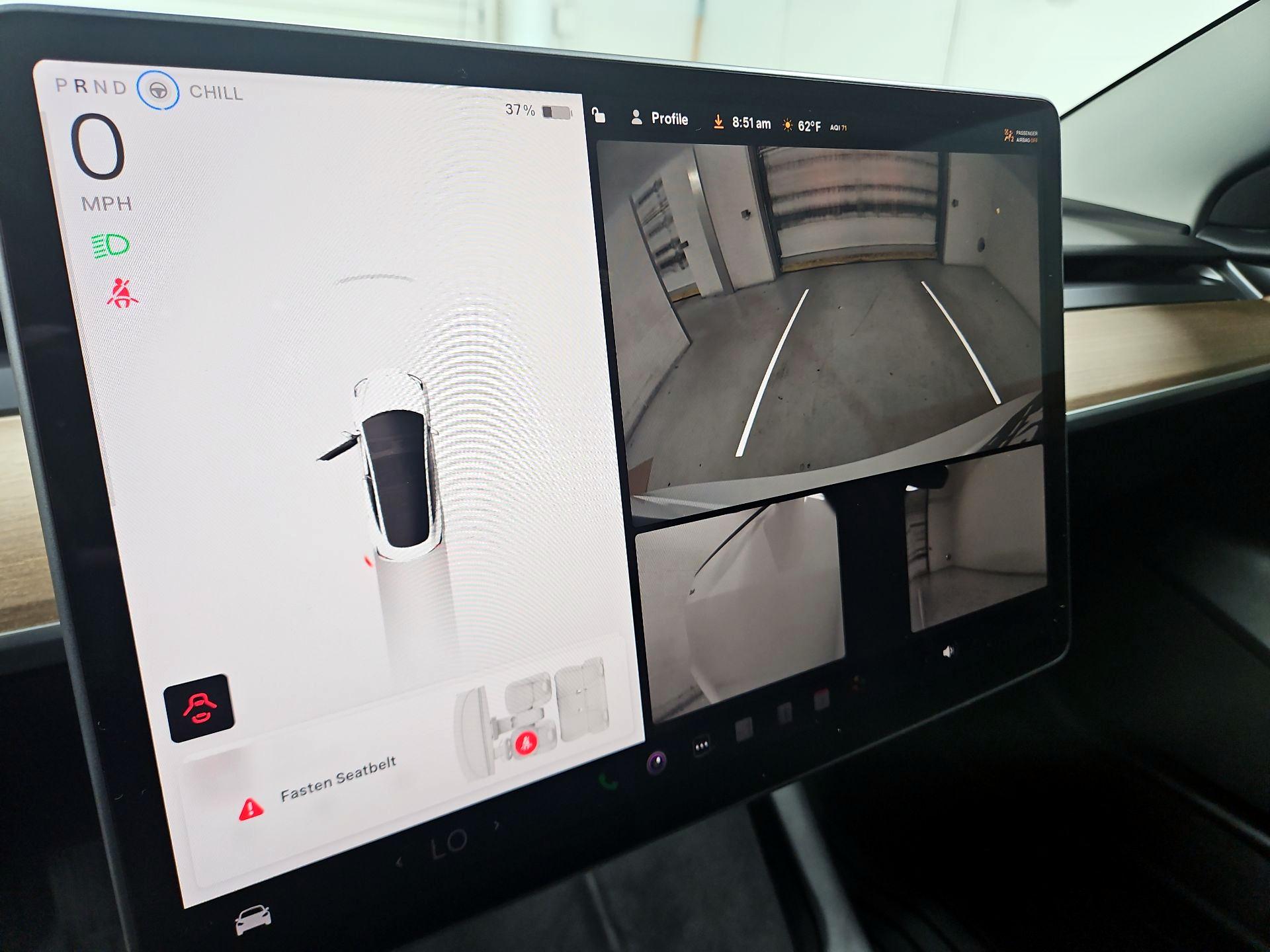 Thumbnail: 2022 Tesla Model 3 - 14
