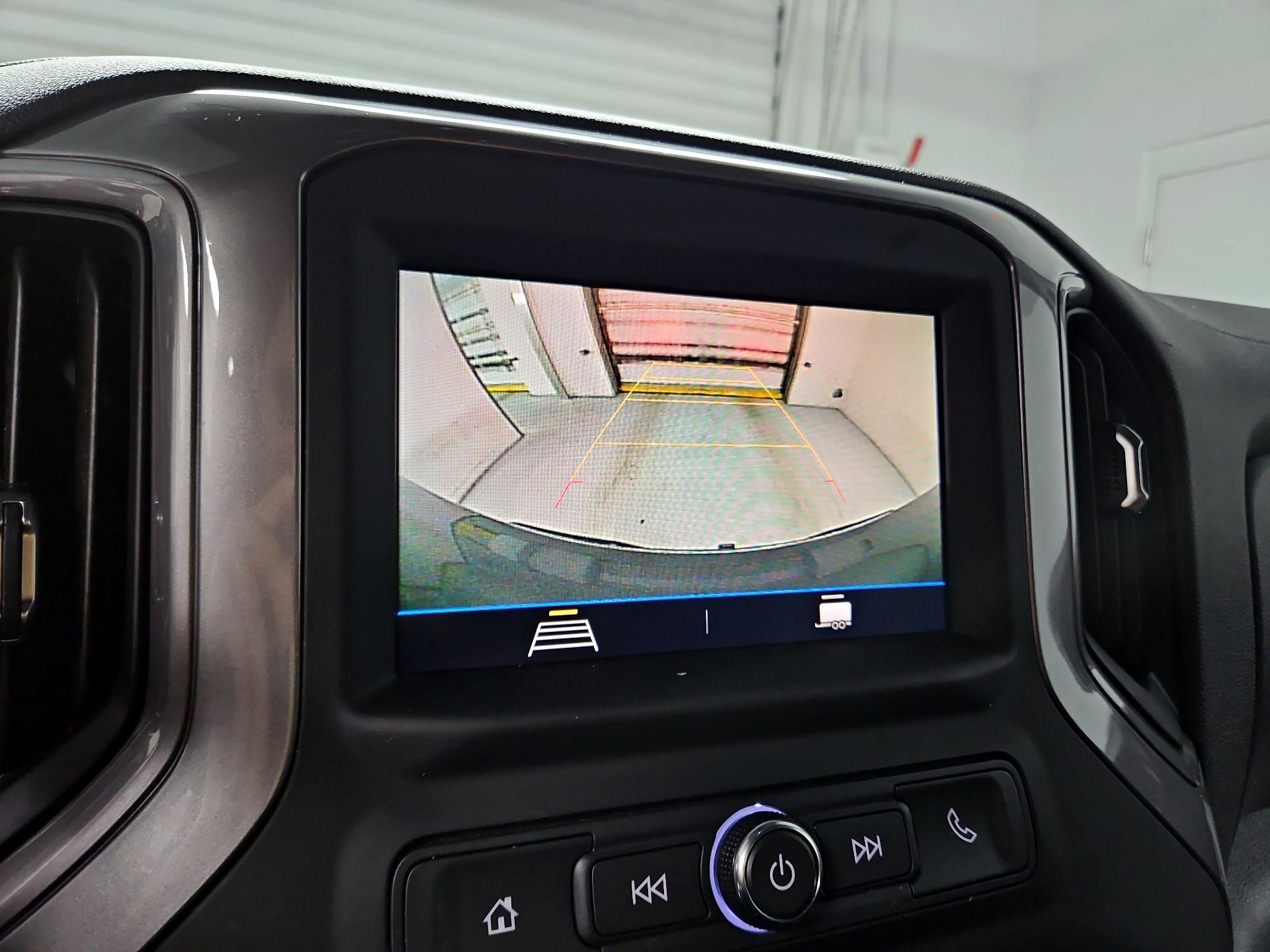 Thumbnail: 2021 Chevrolet Silverado 1500 - 14